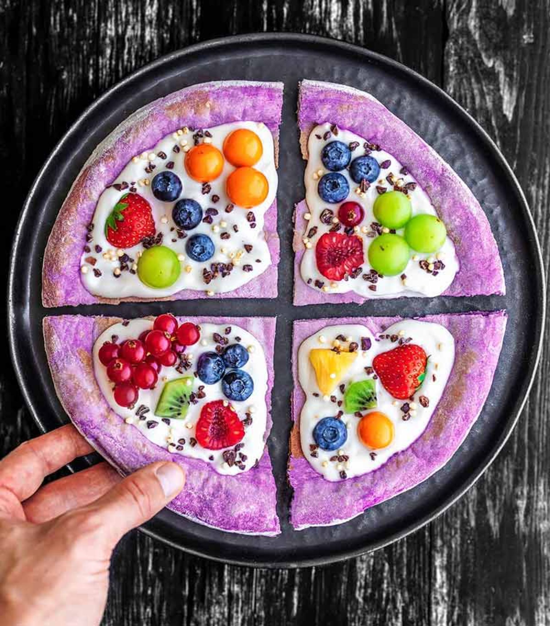 پیتزای صبحانه؛ منبع عکس: instagram.com/vegan.dy؛ نام عکاس: Andy