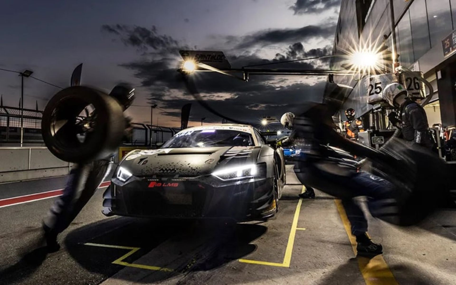 مسابقه ماشین سواری