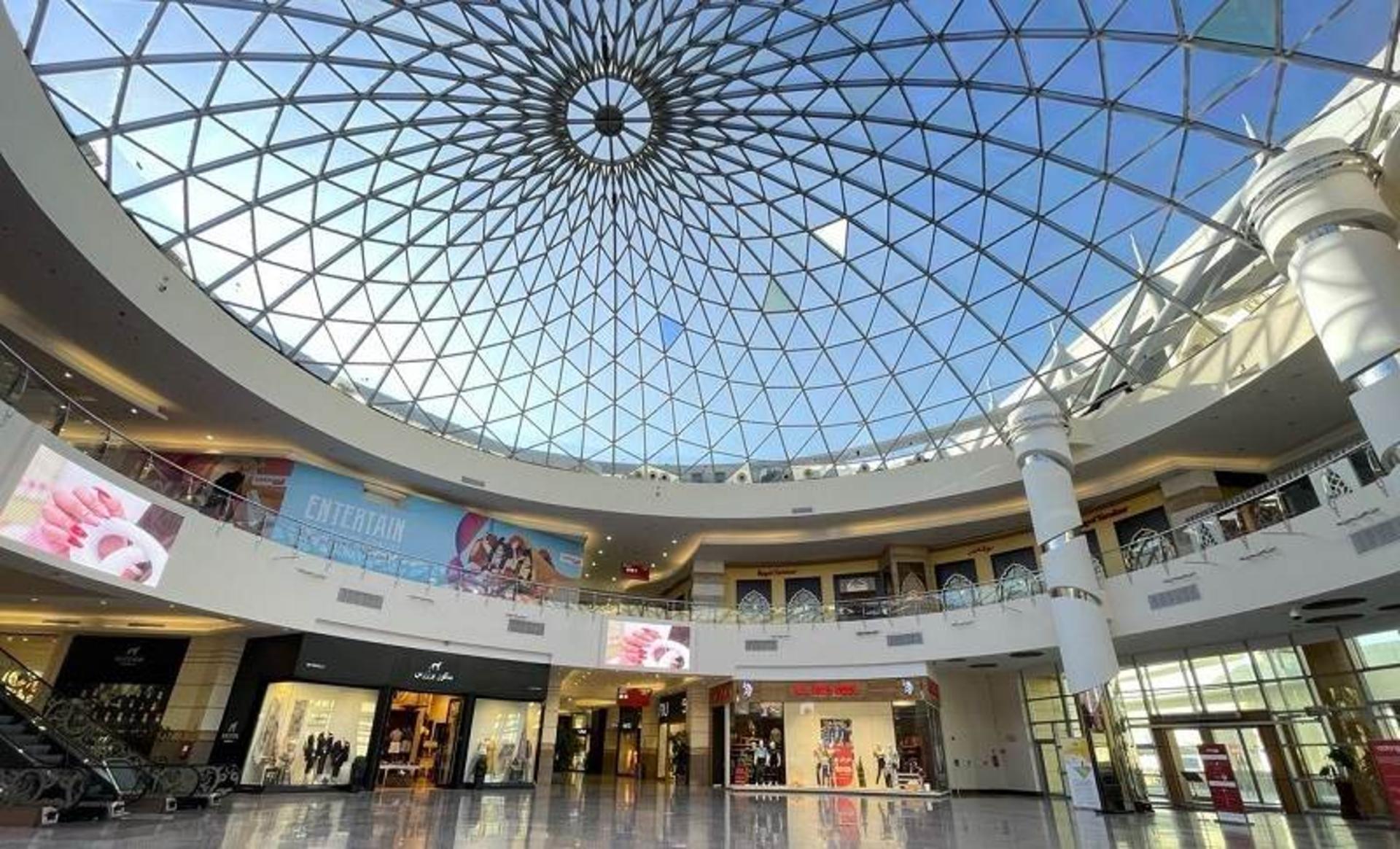 منبع عکس-سقف ایزدان مال Iloveqatar.net-عکاس نامشخص .jpg
