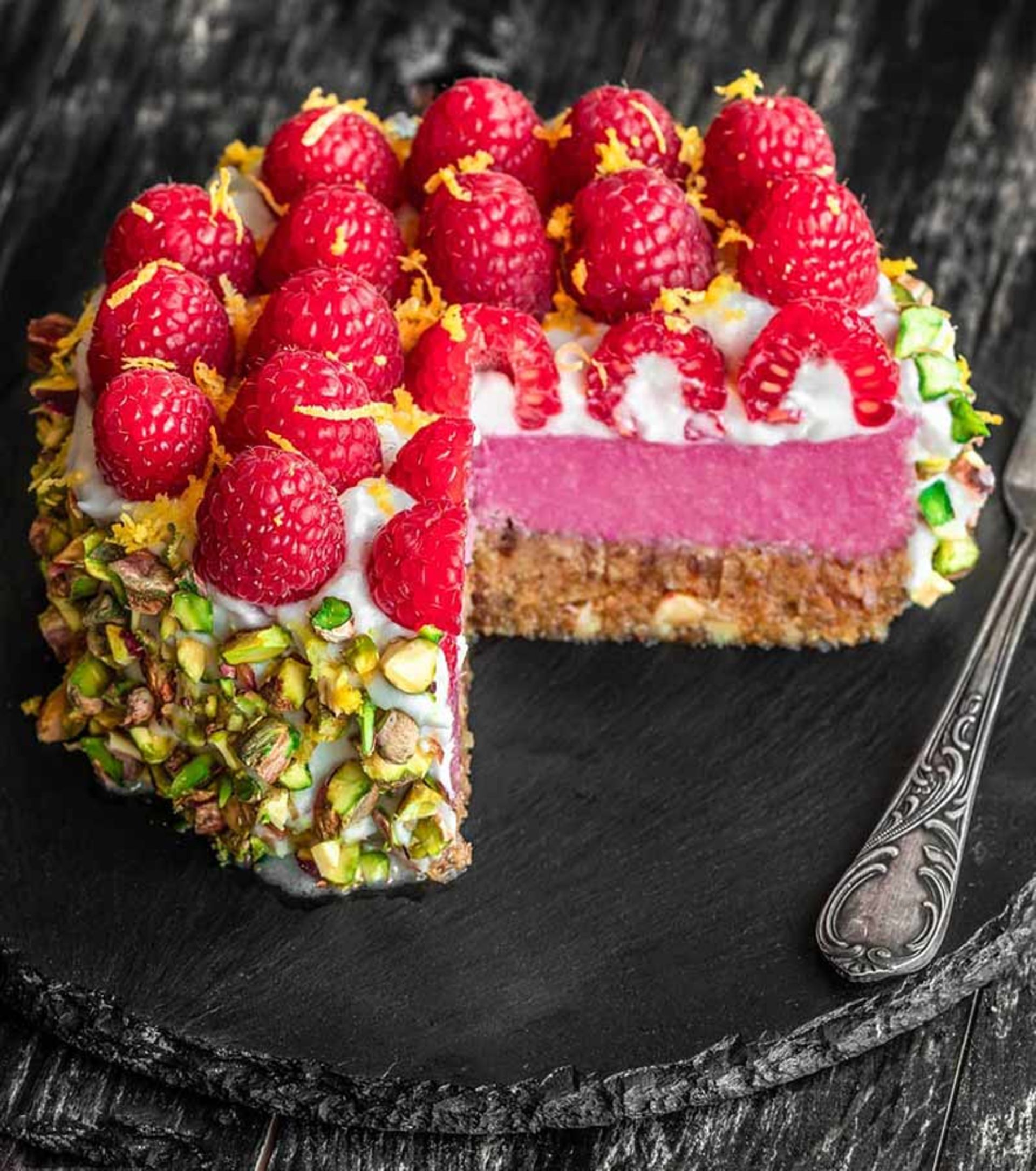 کیک وگان؛ منبع عکس: instagram.com/vegan.dy؛ نام عکاس: Andy