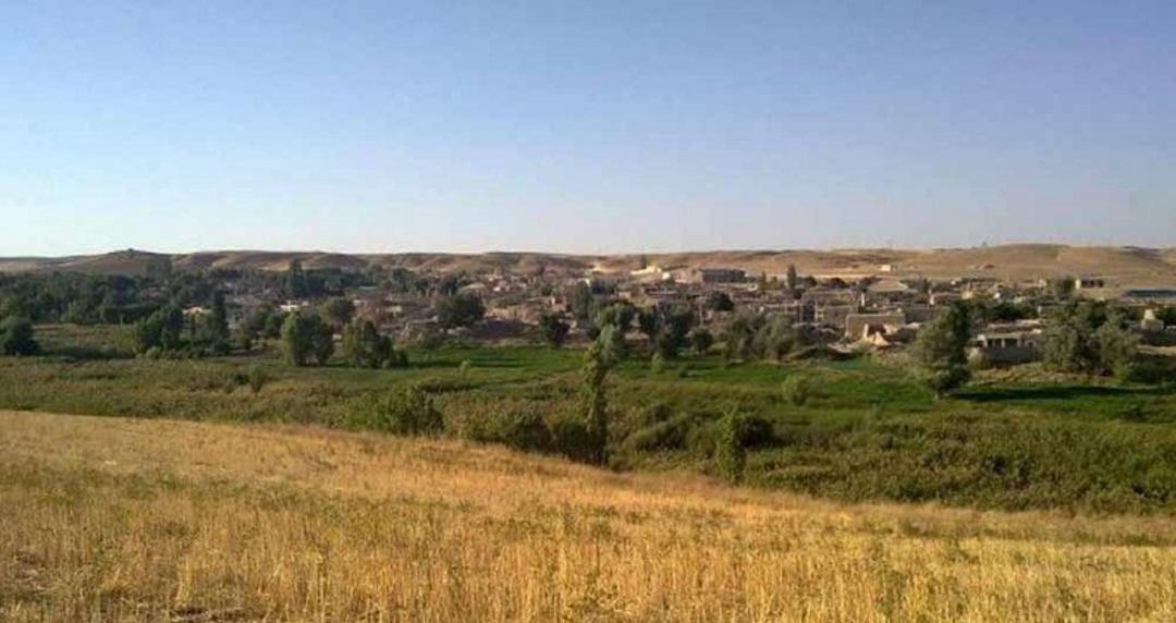 طبیعت Khosro Abad - منبع عکسgardishe.com-عکاس نامشخص.jpg