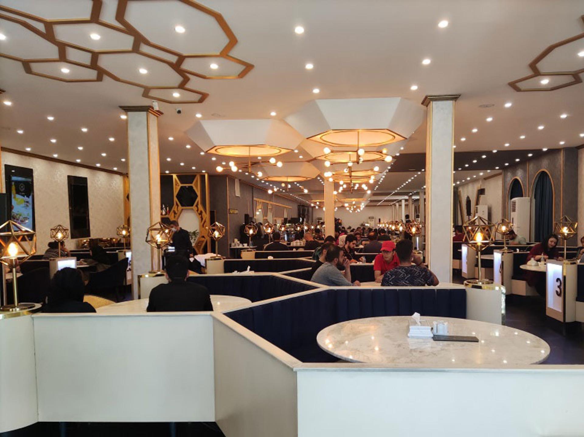 رستوران ملل گرگان؛ منبع عکس: گوگل مپ؛ عکاس: Hamed Omidvar