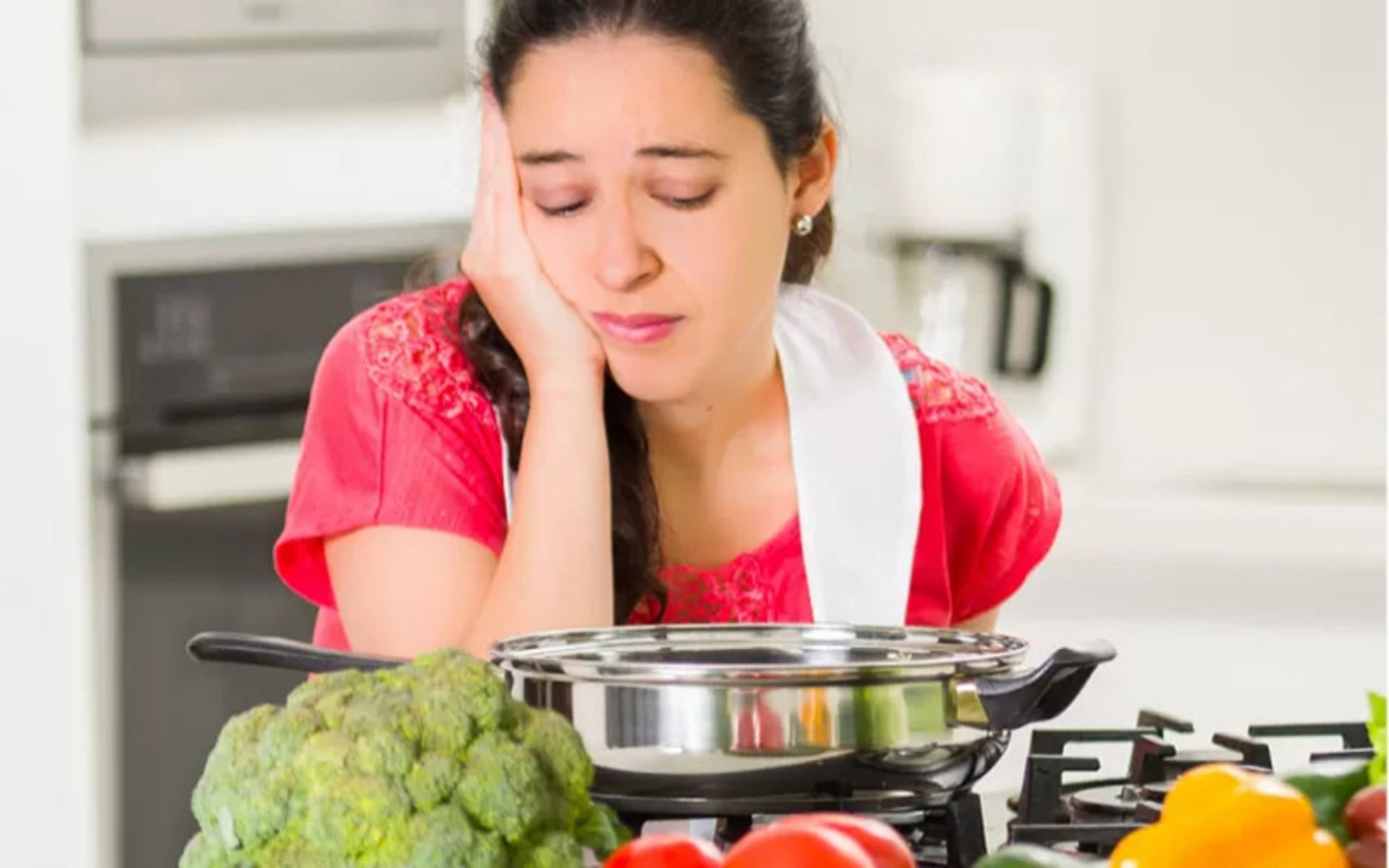 فوبیا آشپزی یک دختر؛ منبع عکس: SuperEva؛ عکاس: نامشخص