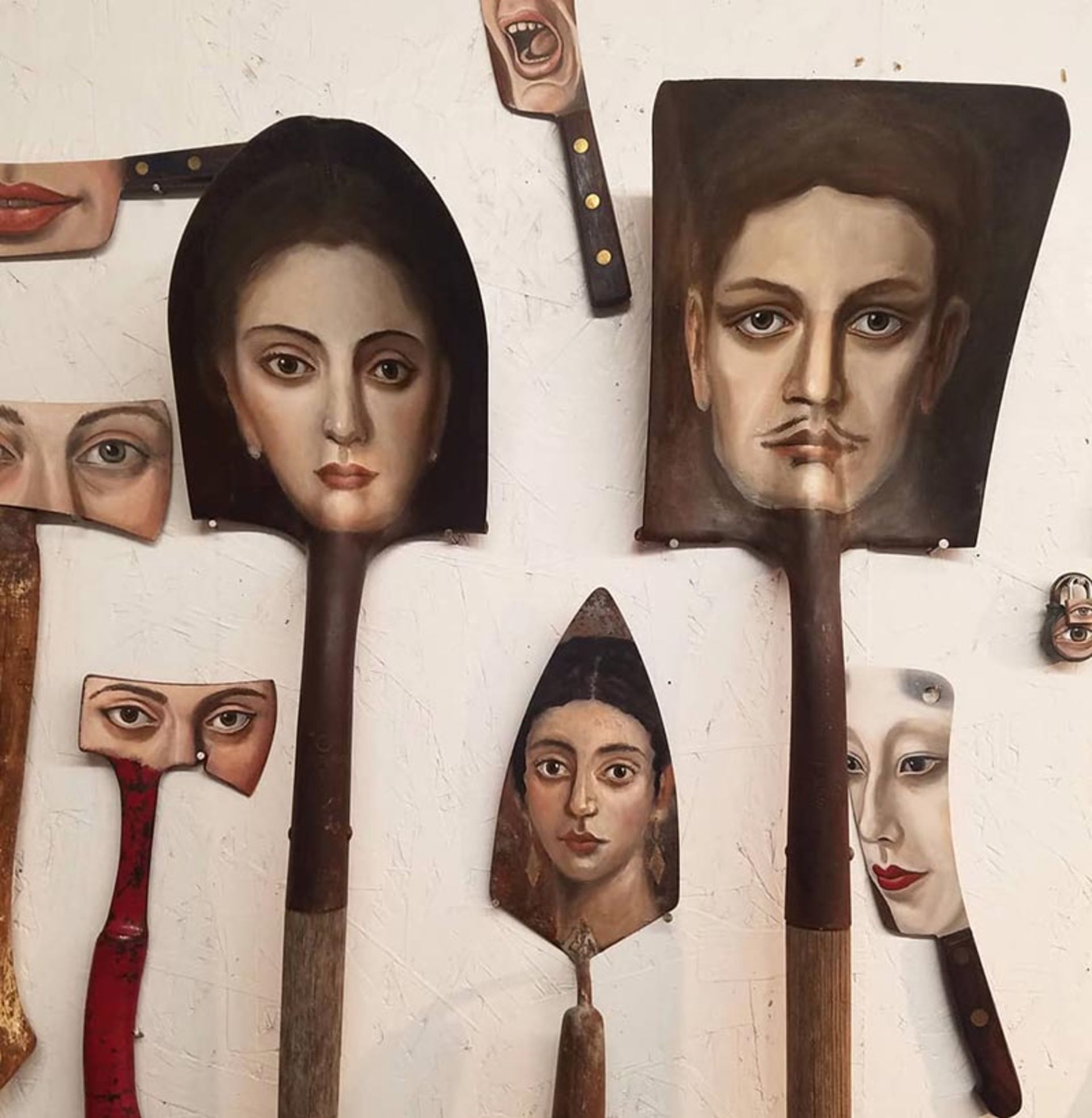 نقاشی روی اشیای قدیمی باغچه