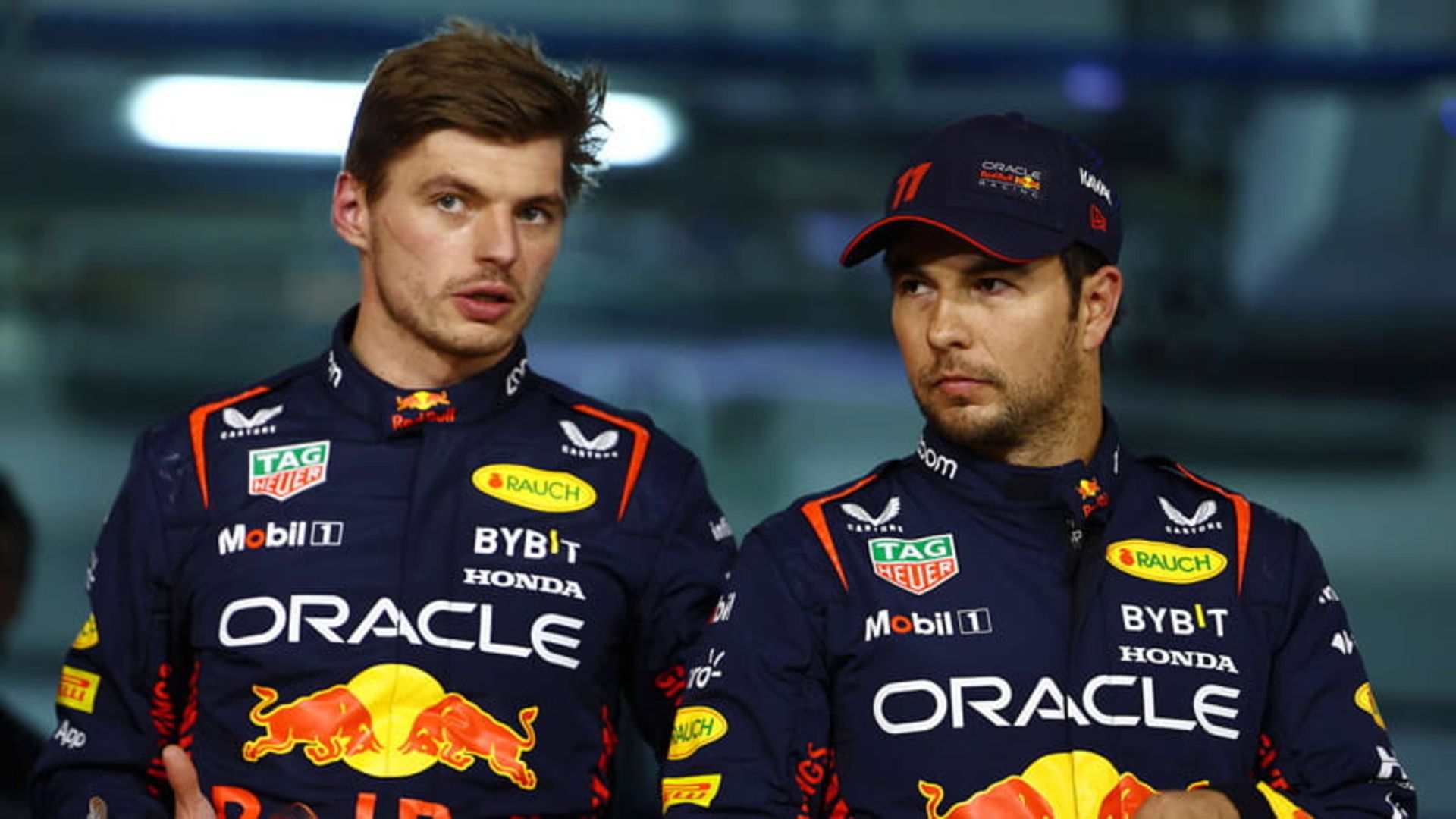 مکس ورشتپن و سرجیو پرز رانندگان تیم ردبول در فرمول یک ۲۰۲۳، منبع عکس: سایت www.formula1.com، عکاس نامشخص