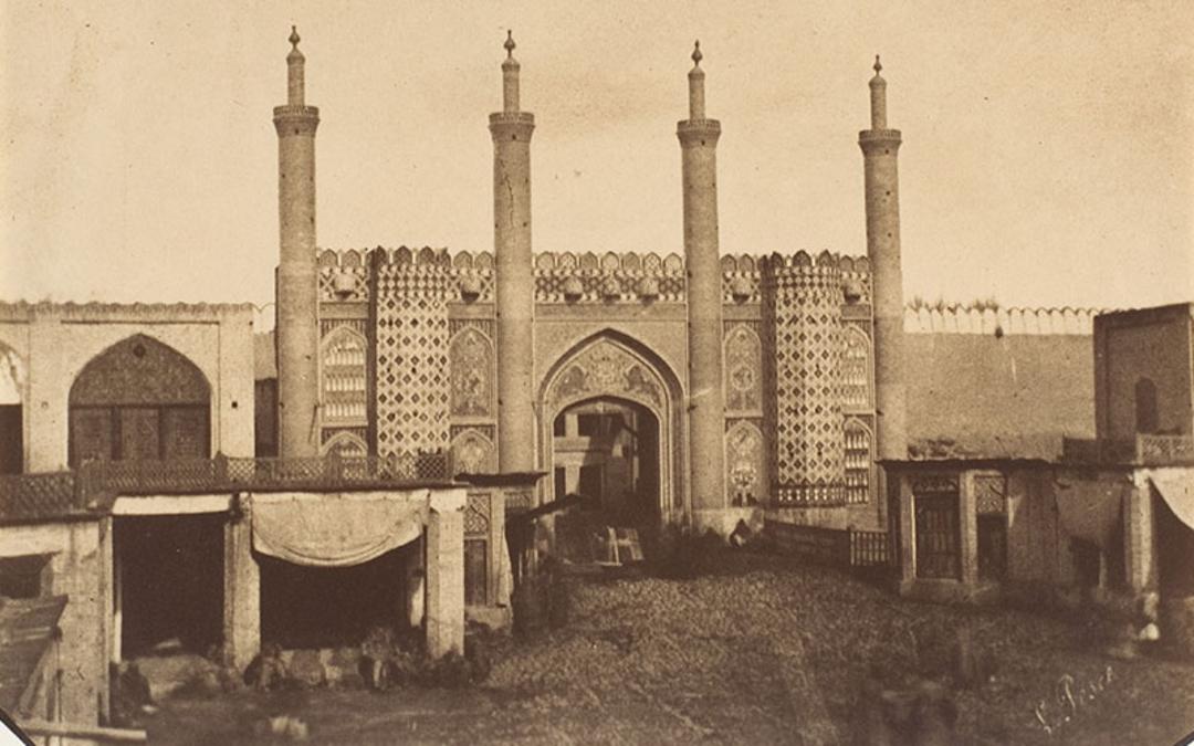 عکس قدیمی از دروازه ای در تهران