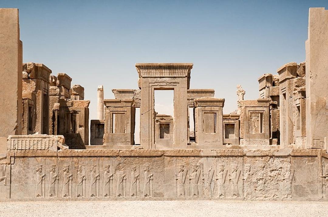 جبهه جنوب شرقی کاخ تچر؛ منبع عکس: Wikimedia، عکاس: Laurens R. Krol