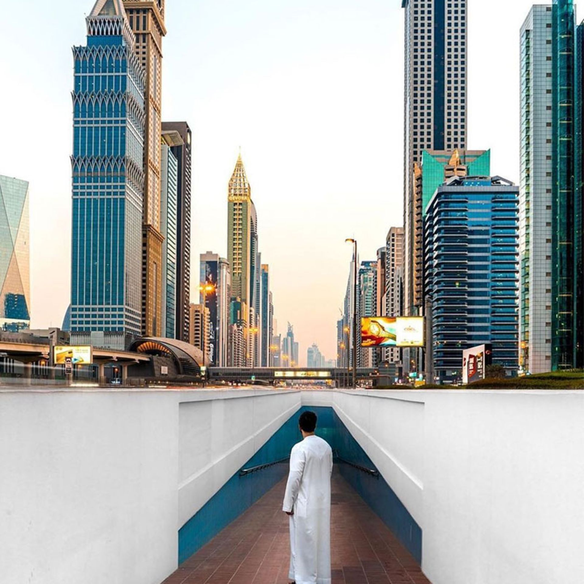 گذرگاه جاده شیخ زاید، منبع عکس: اینستاگرام mydubai@