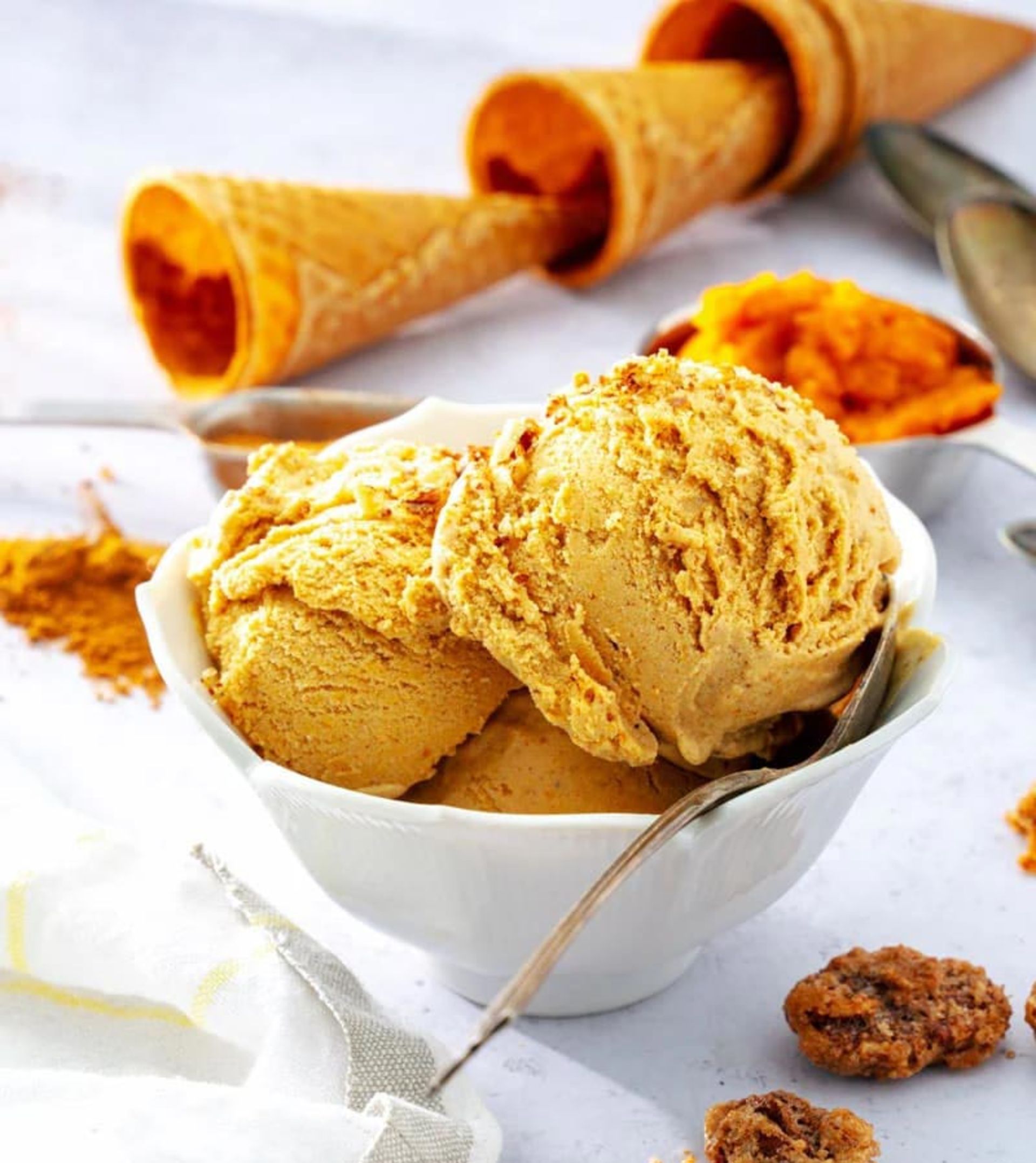 بستنی کدو حلوایی ؛ منبع عکس: acouplecooks ؛ نام عکاس: نامشخص
