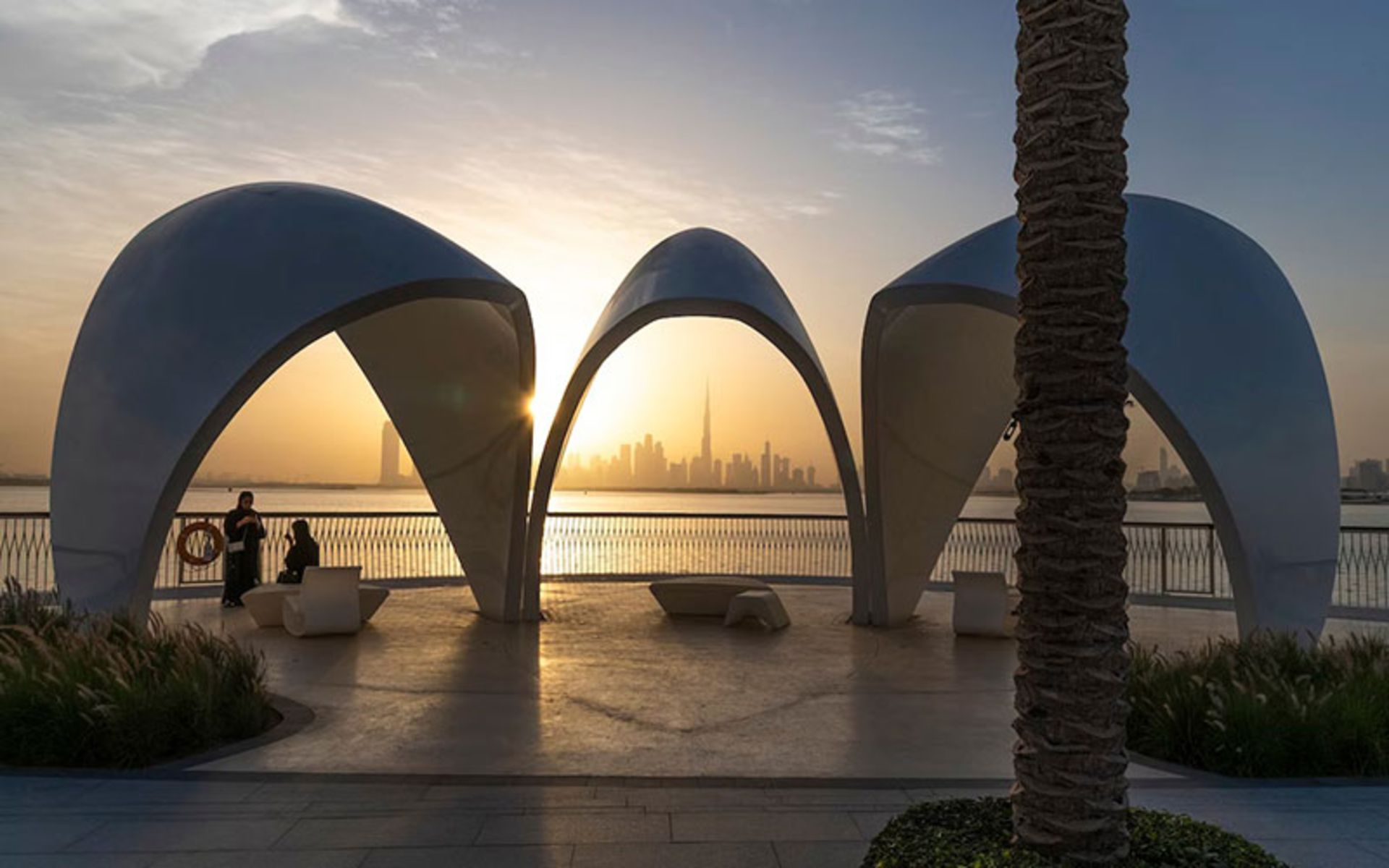 کریک دبی در زمان غروب، منبع عکس: timeoutdubai.com، عکاس: ناشناس