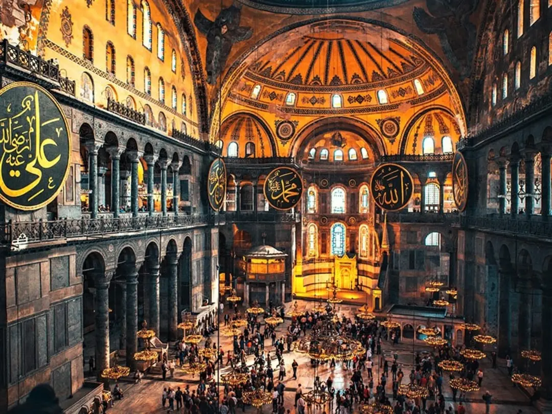 مسجد ایاصوفیه، منبع عکس: unsplash.com، عکاس: raimond klavins