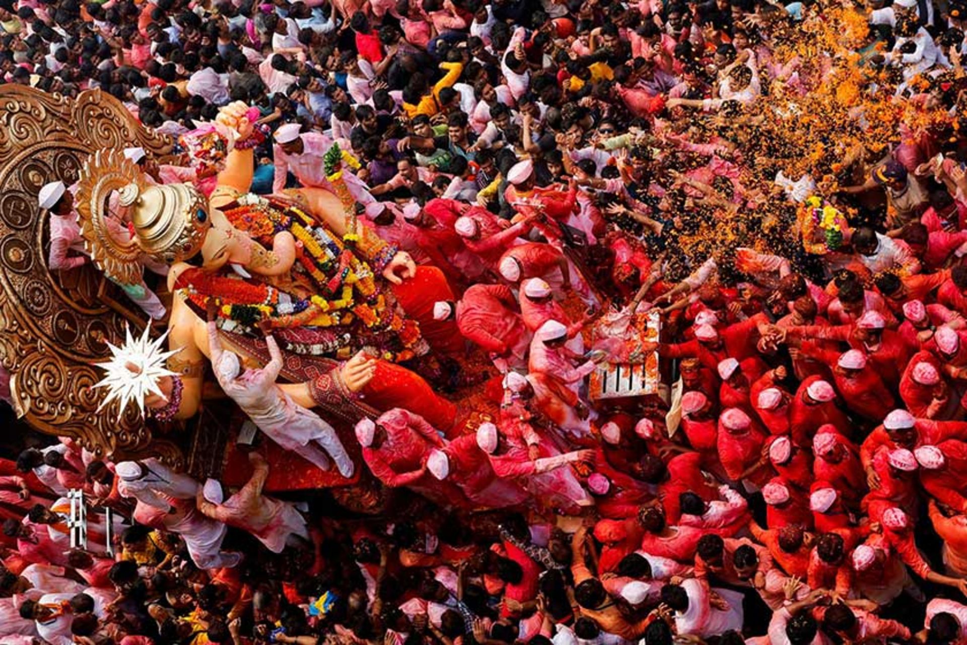 جشنواره گانش چاتورتی در هند؛ منبع: REUTERS، عکاس: Francis Mascarenhas