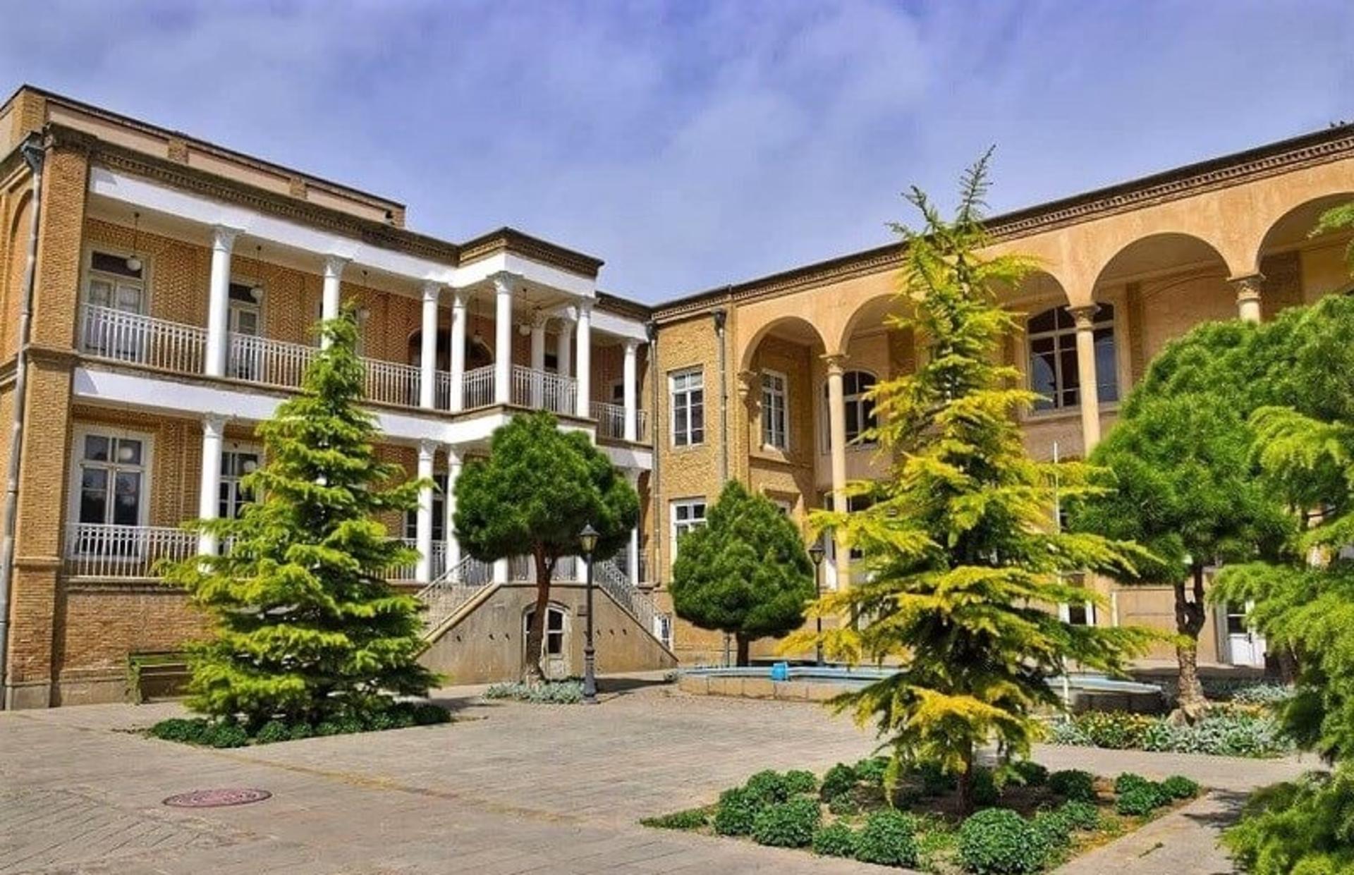 خانه گنجه ای زاده؛ منبع عکس-Destinationiran.com- عکاس-Yalda Arshadi.jpg