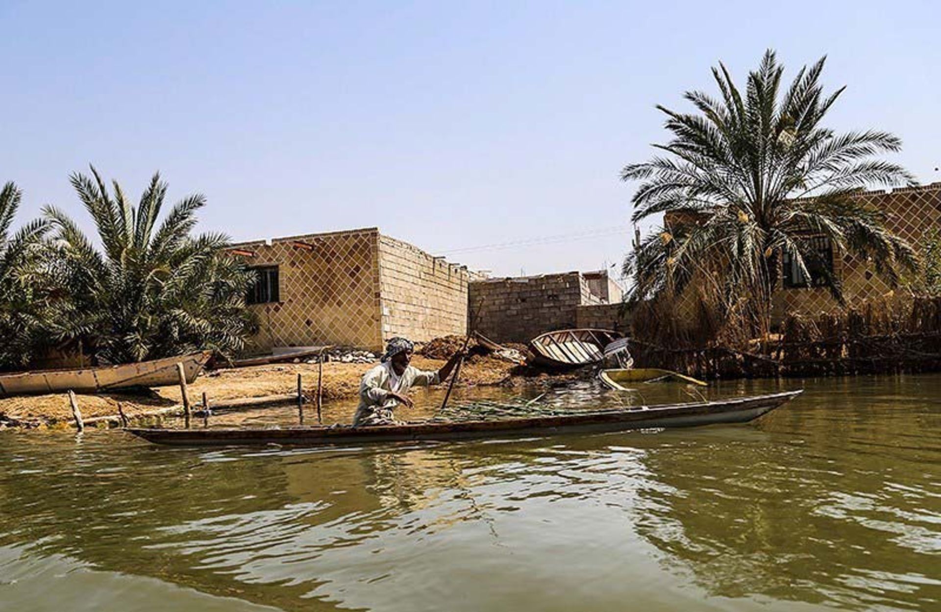 پیرمرد قایقران سراخیه؛ منبع عکس: tasnim news؛ عکاس: مهدی پدرام خو