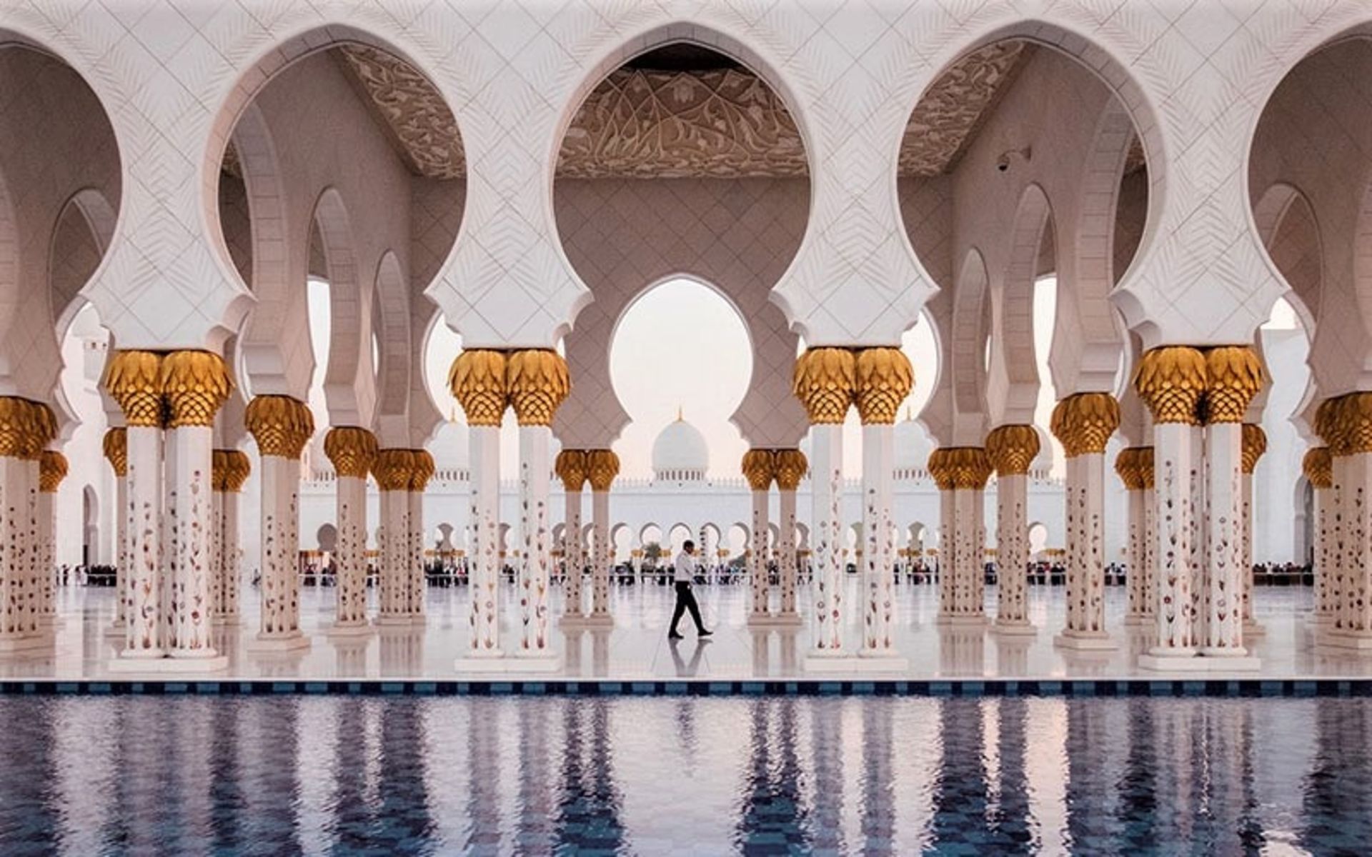 مسجد شیخ زاید، منبع عکس: unsplash.com،عکاس: junhan foong