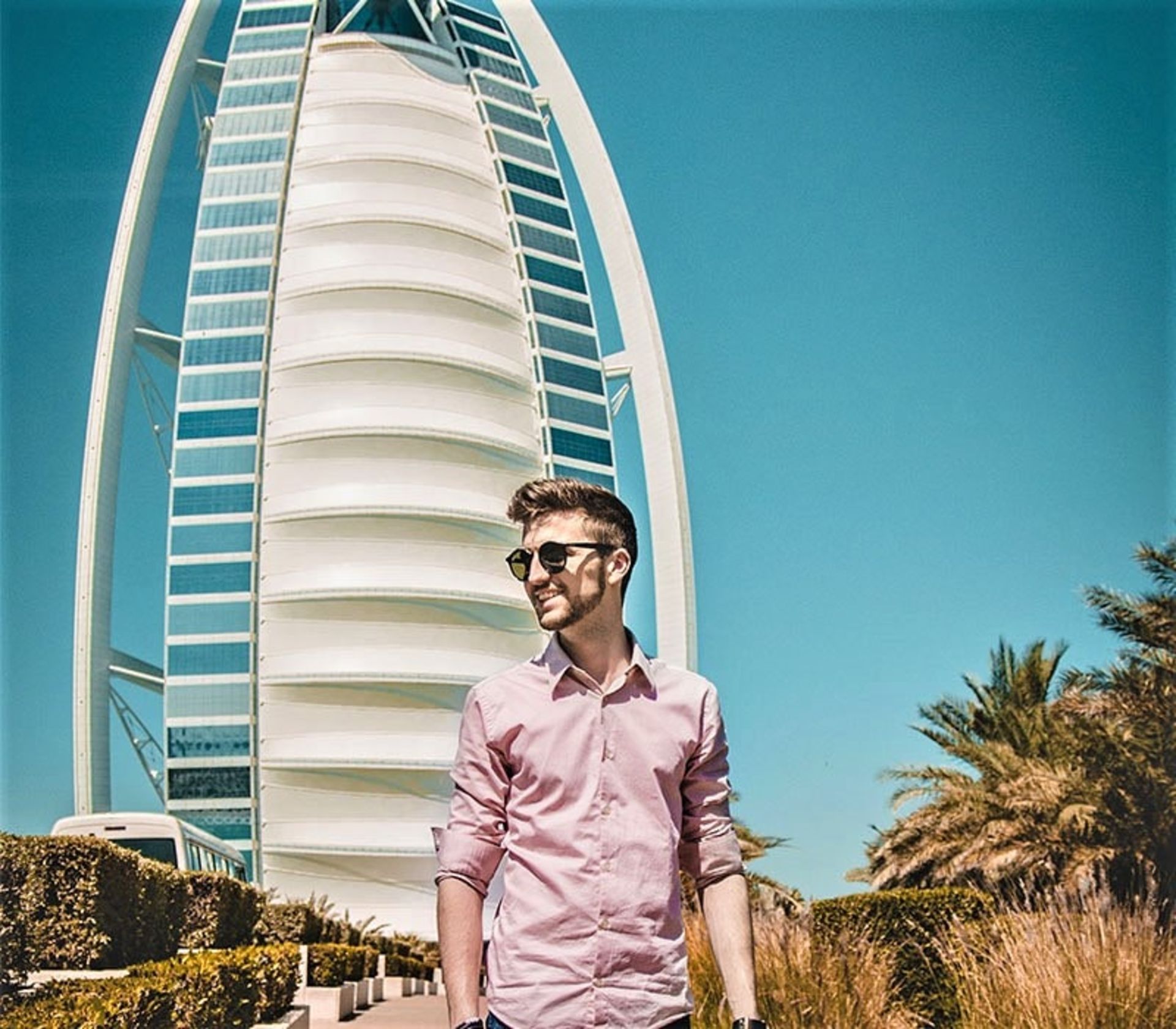 برج العرب دبی، منبع عکس: unsplash.com، عکاس: marc deriaz