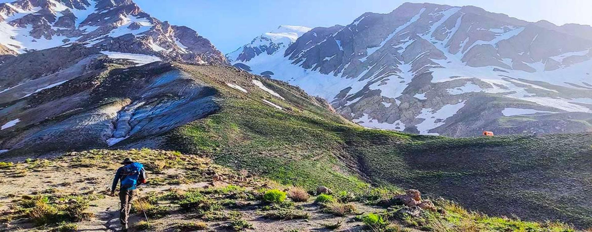 رشته کوه دنا؛ منبع عکس: گوگل مپ؛ عکاس: مصطفی متقی نیا