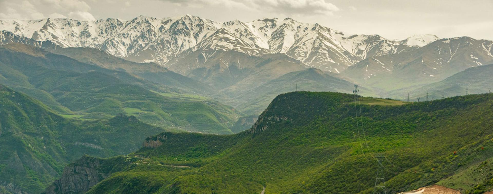 طبیعت سیونیک؛ منبع عکس: Unsplash؛ عکاس: Ani Adigyozalyan 