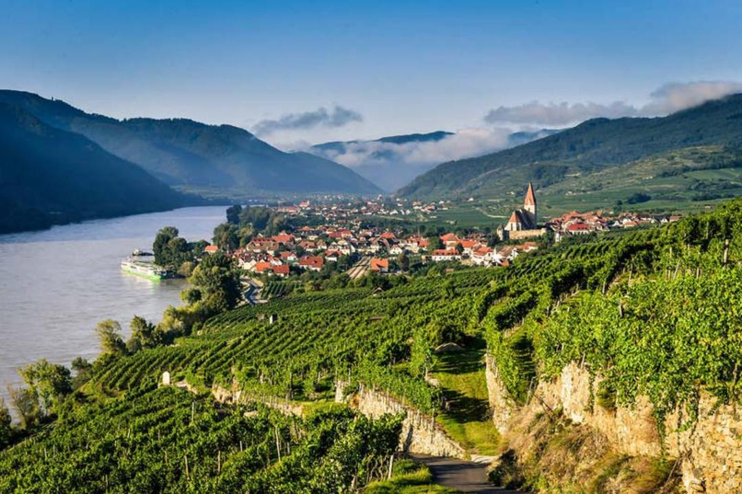 دره واخائو اتریش؛ منبع عکس: وب‌سایت donau.com؛ عکاس: نامشخص