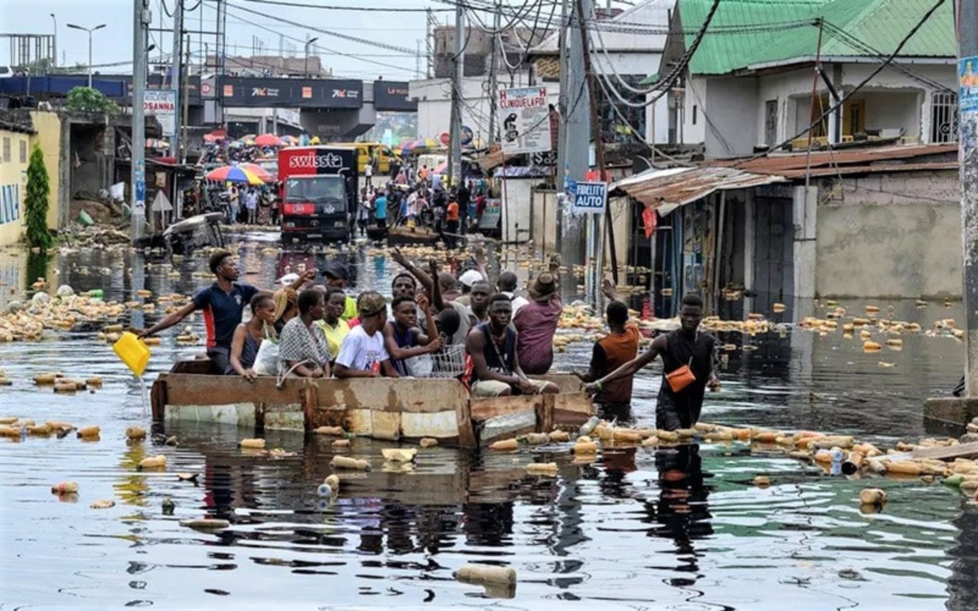 سیل در یک شهر آفریقایی
