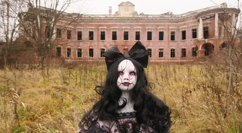 موزه عروسک‌های مرده، منبع: dead-dolls.museum