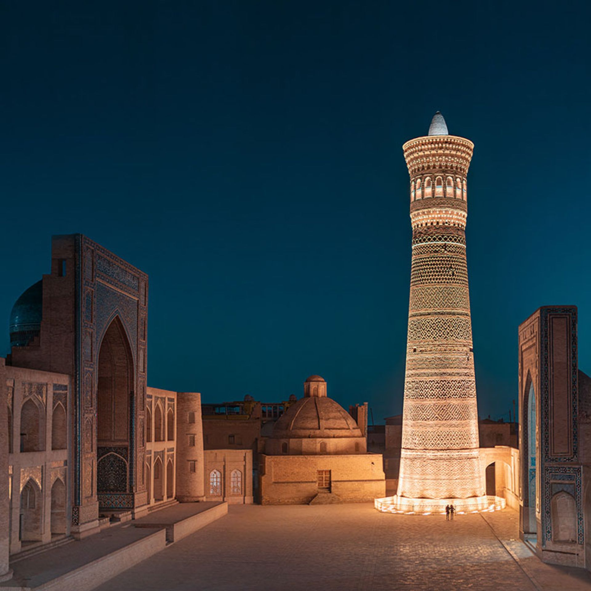 بنایی آجری با معماری ایرانی در ازبکستان