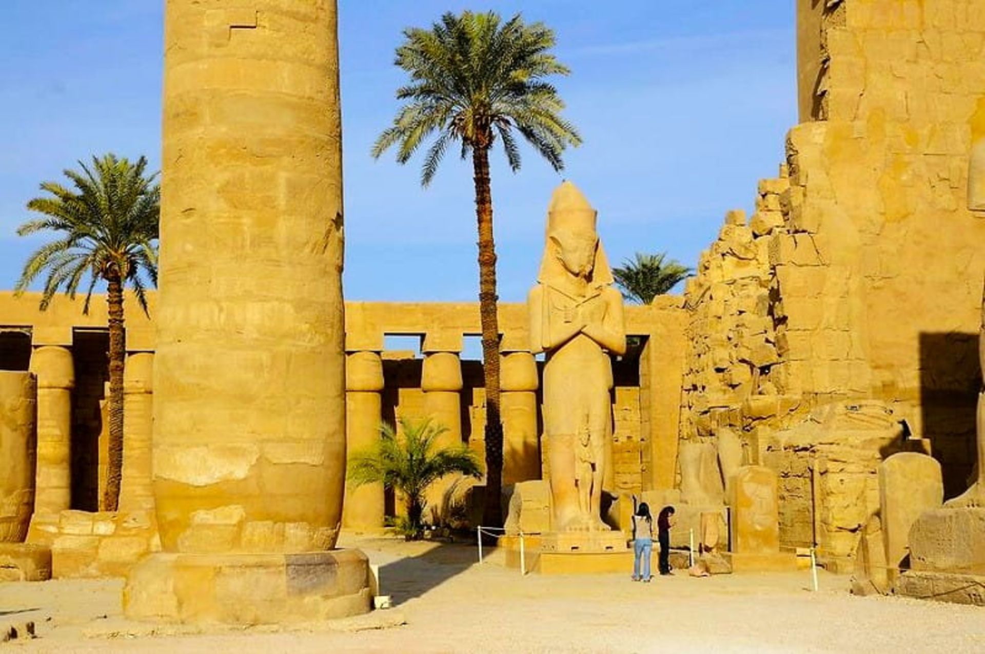 مجموعه معبدهای کرنک، منبع: global-geography.org