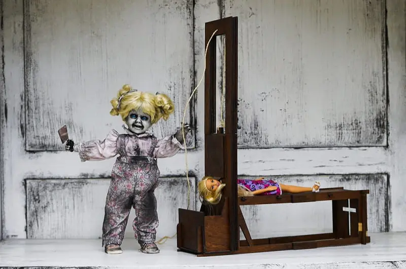 موزه عروسک‌های مرده، منبع: dead-dolls.museum