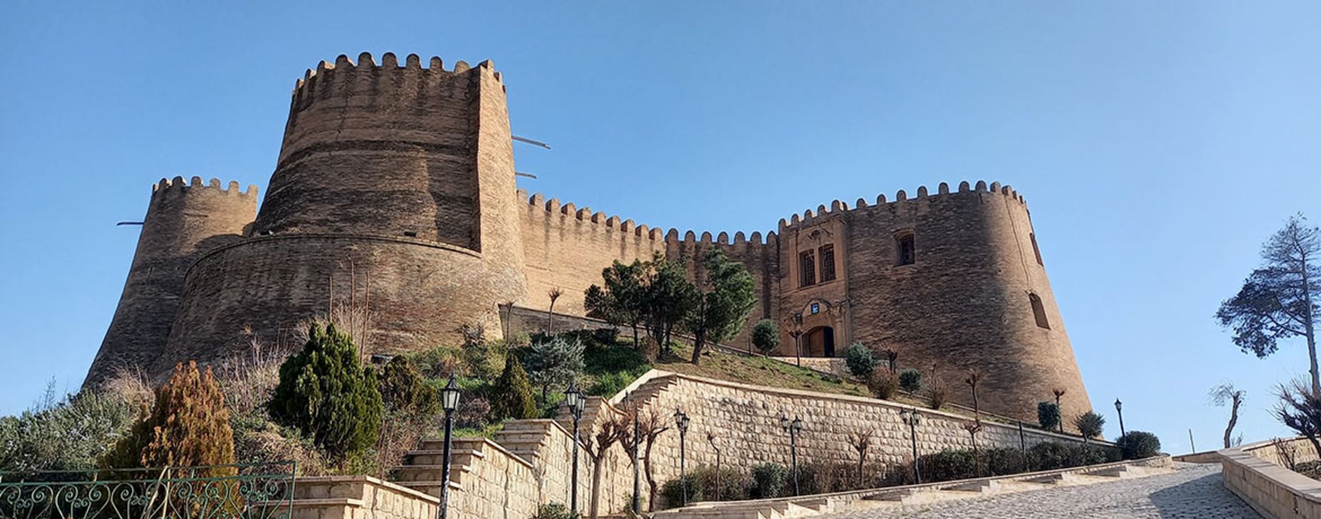 قلعه فلک الافلاک؛ منبع عکس: ویکی‌مدیا؛ عکاس: امیرمسعود روحی