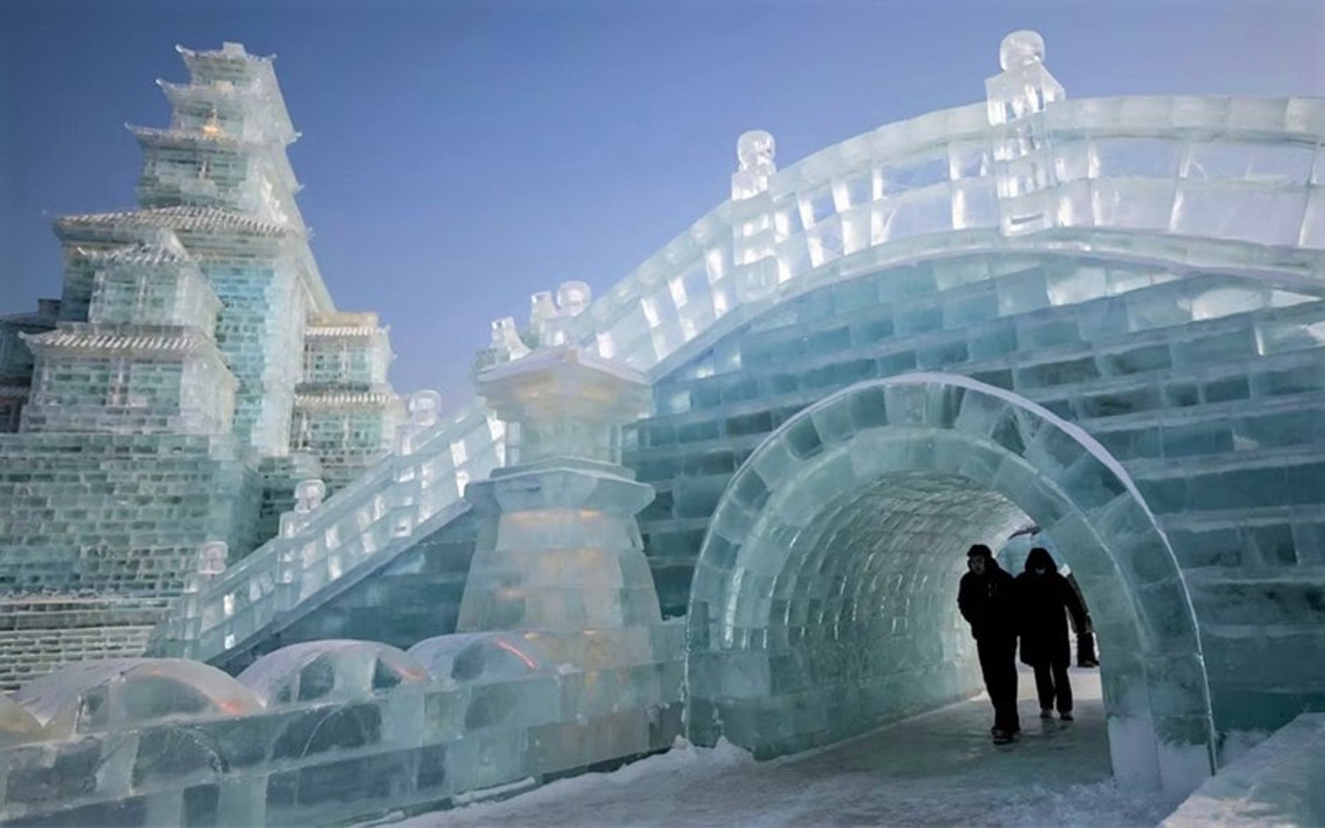 سازه های یخی در چین