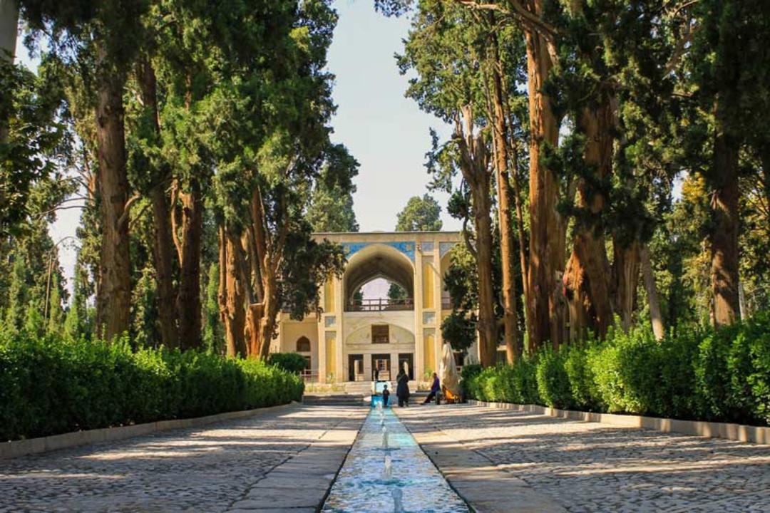 محوطه باغ فین کاشان