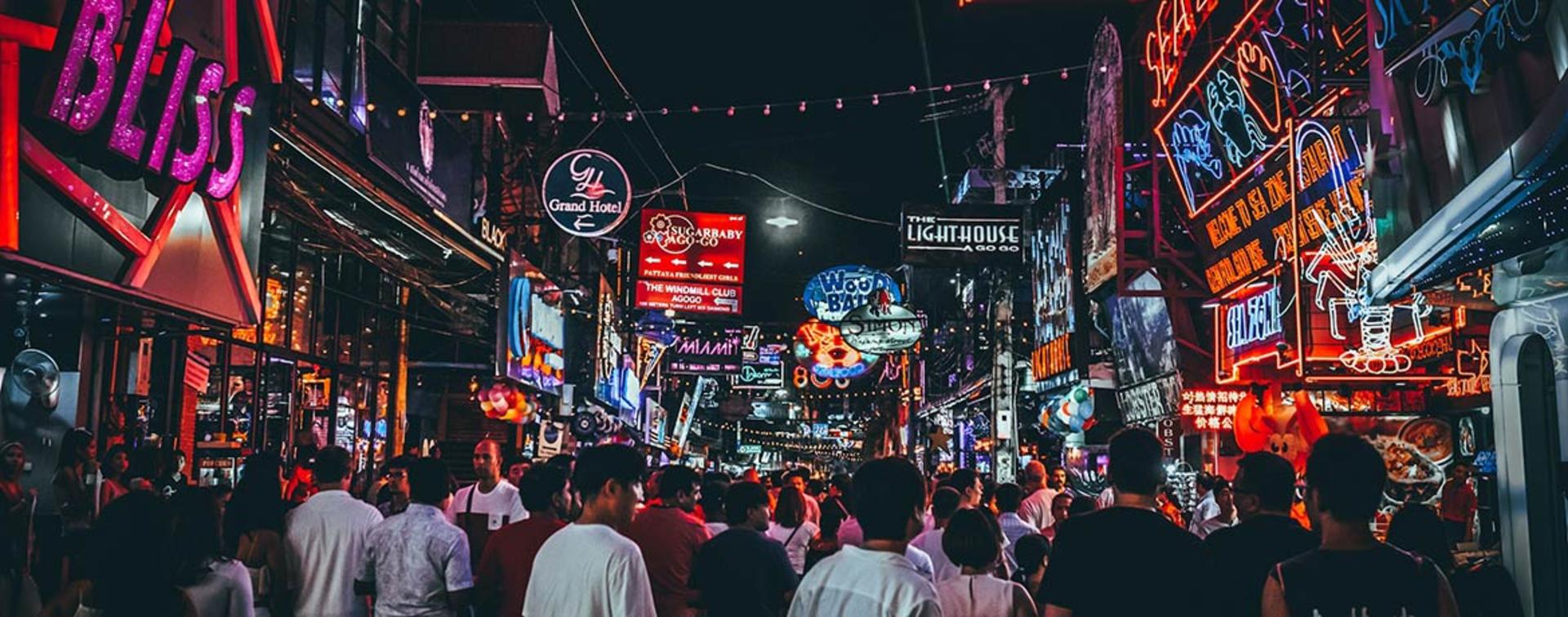بازار بانکوک تایلند؛ منبع عکس: Unsplash؛ عکاس: Hanny Naibaho