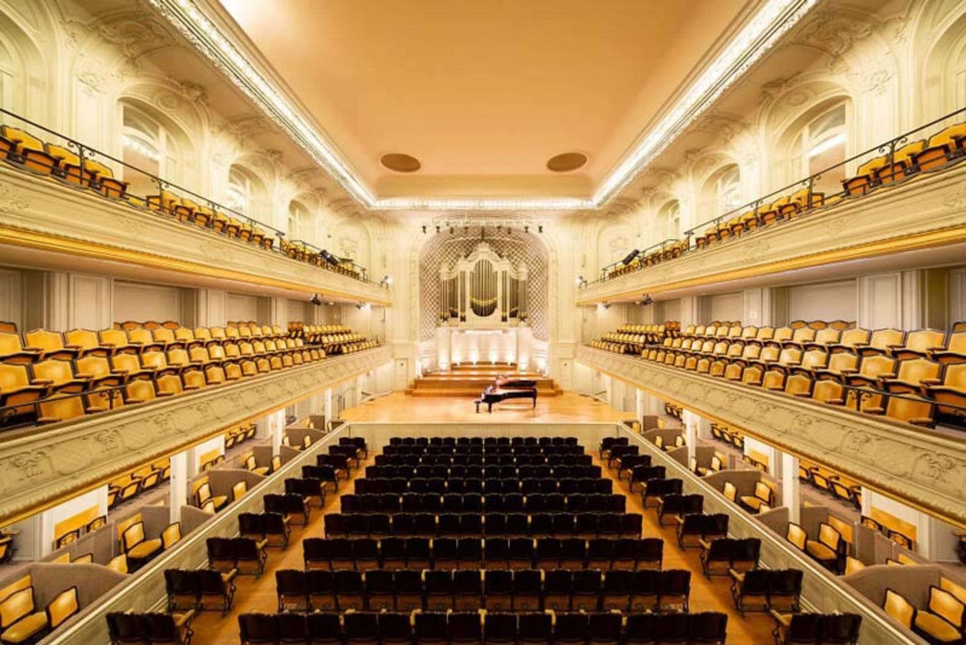 سالن Salle Gaveau