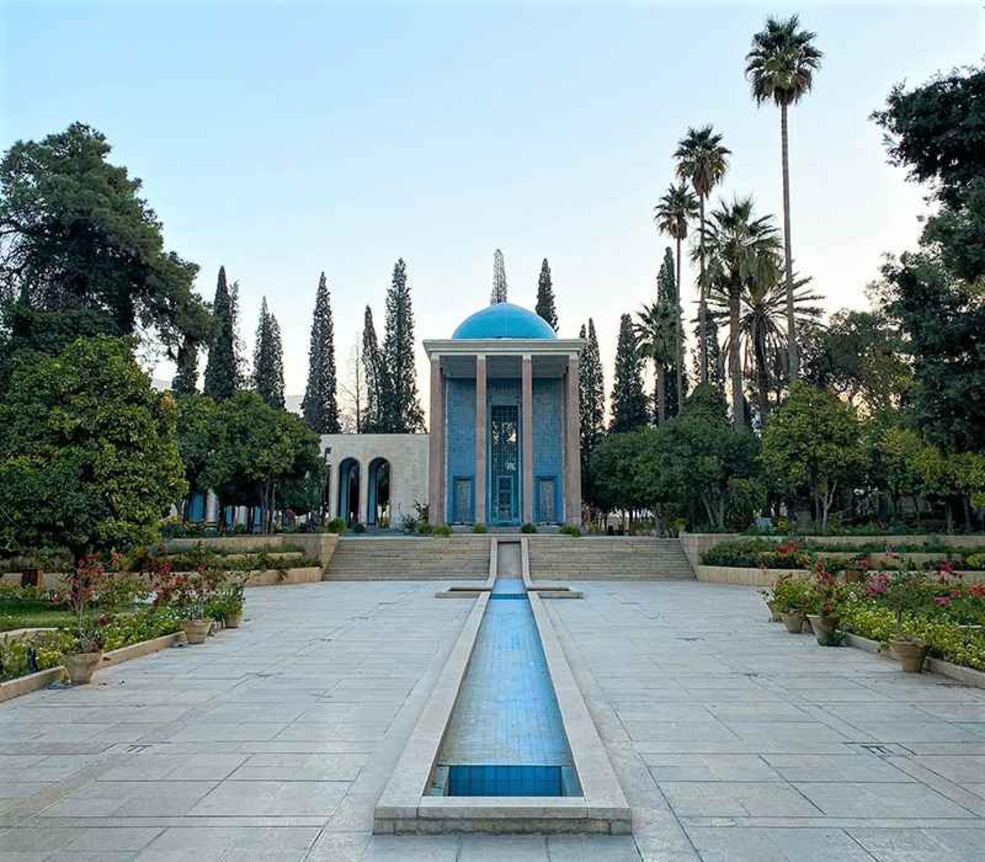 حیاط مجموعه سعدیه، منبع عکس: اینستاگرام daaaniiaaal@، عکاس: دانیال پایمرد