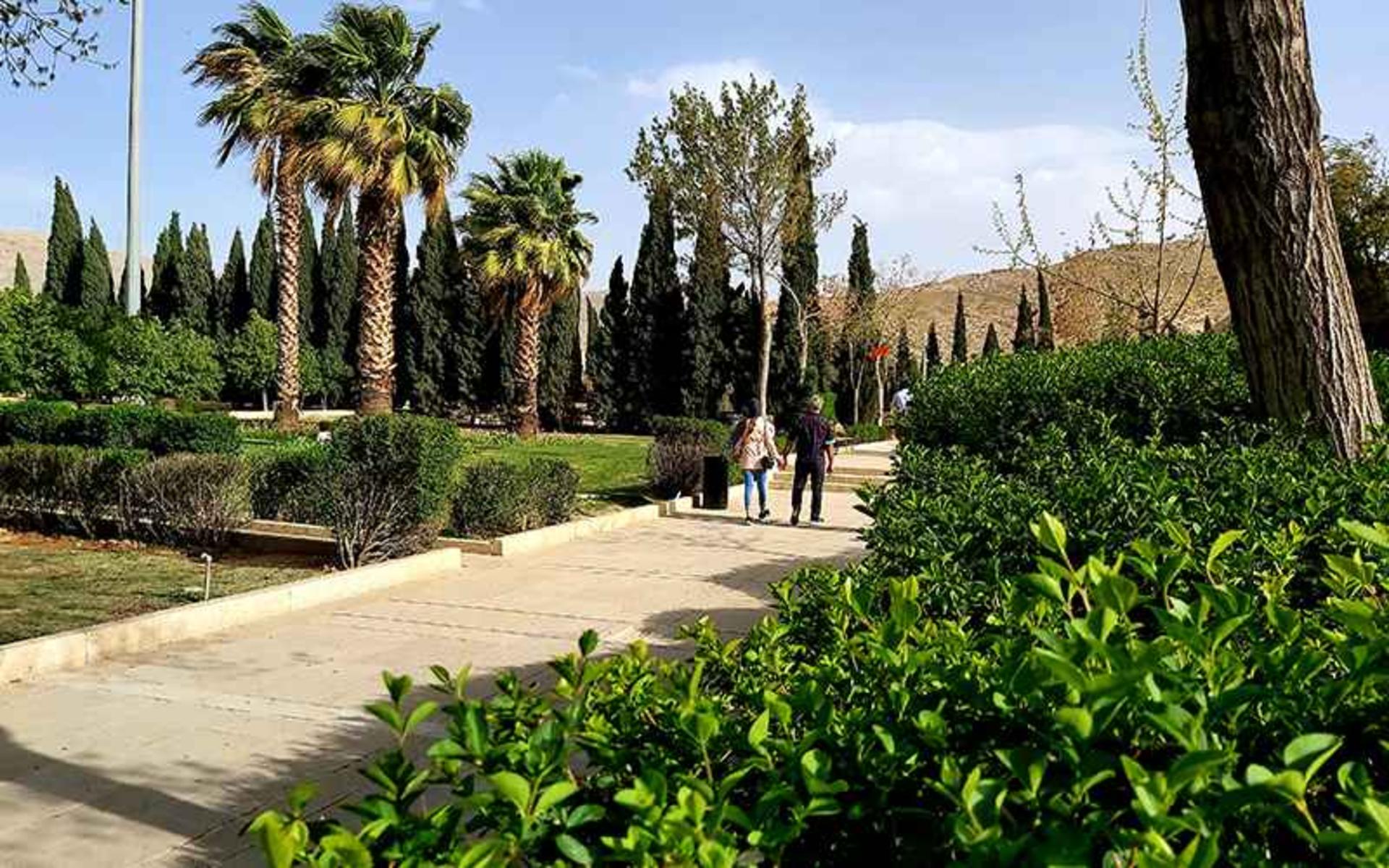حیاط سعدیه، منبع عکس: گوگل مپ، عکاس: حسین