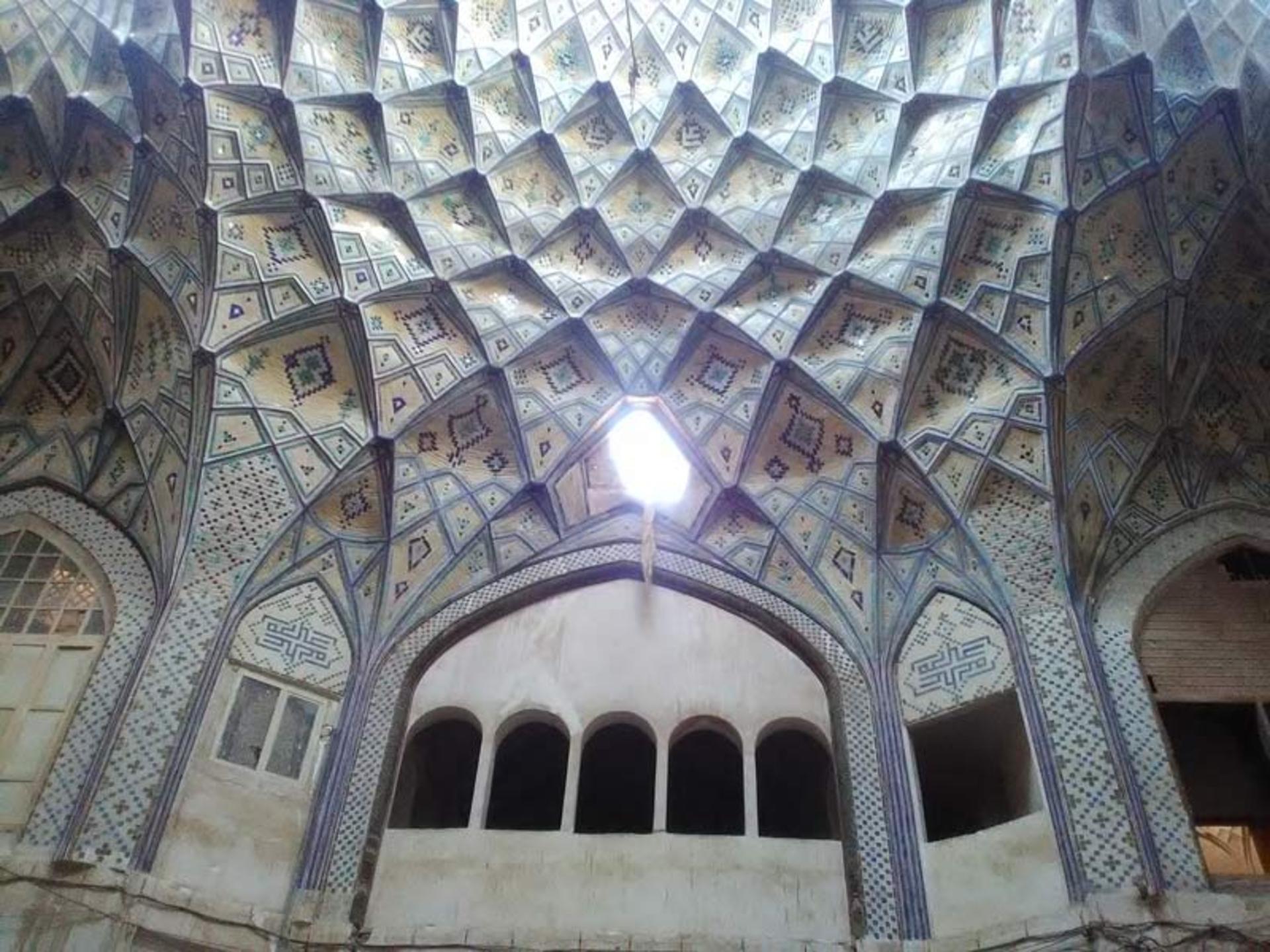 سقف تیمچه امین الدوله در بازار کاشان