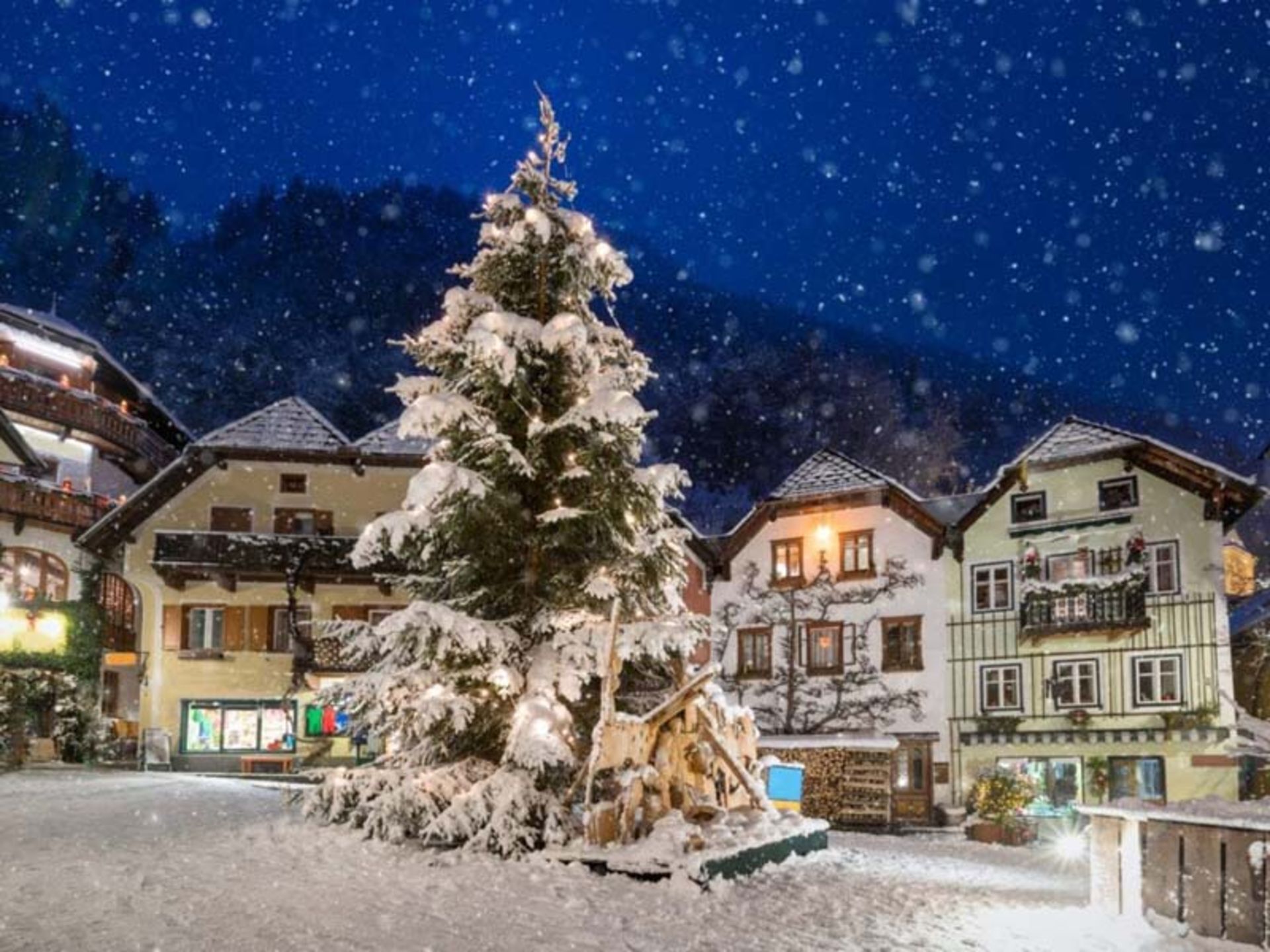 کریسمس در هال اشتات اتریش