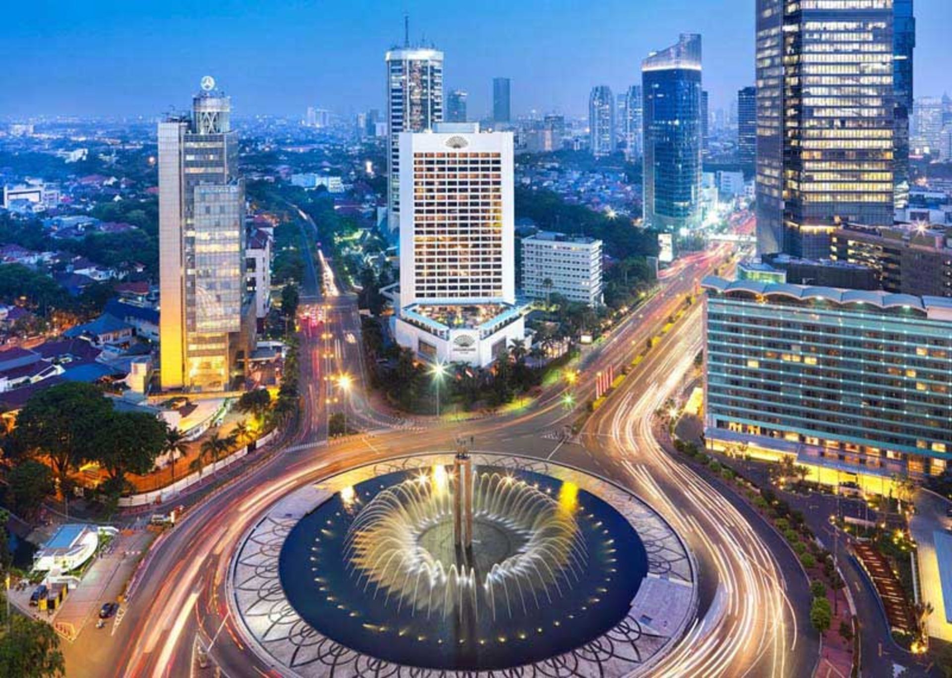 تصویر جاکارتا (Jakarta) در شب