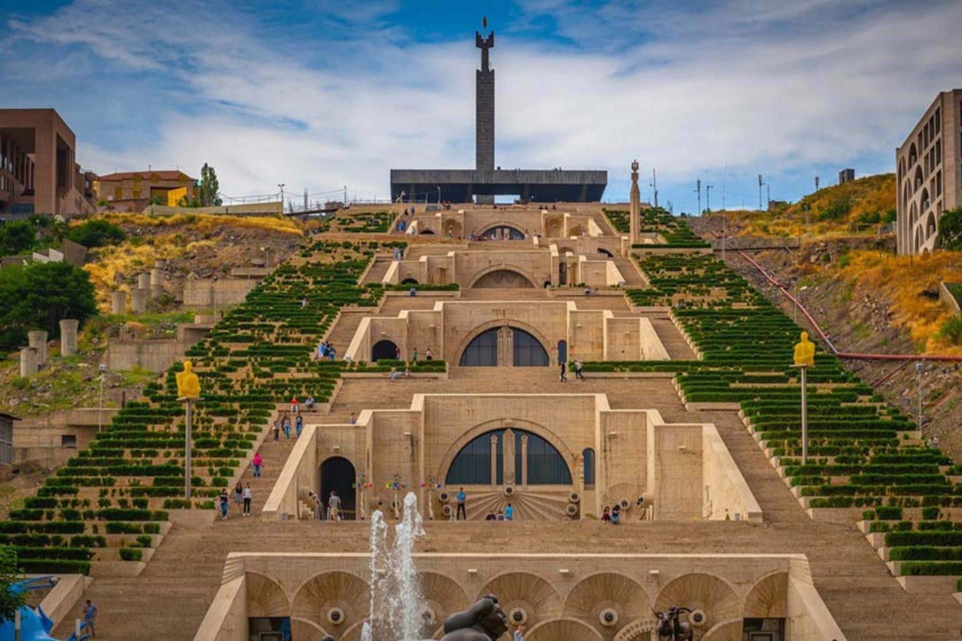 کاسکاد ایروان؛ منبع عکس: وب سایت visityerevan.am؛ عکاس: نامشخص
