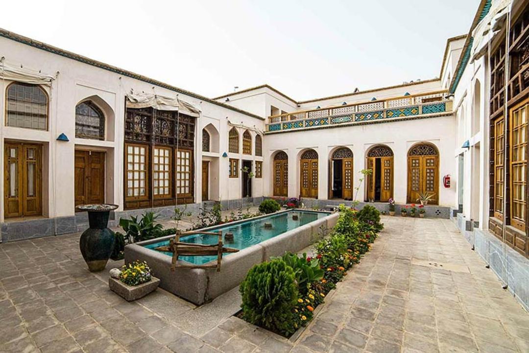 حیاط خانه کیانپور اصفهان؛ منبع عکس: Tripadvisor؛ عکاس: نامشخص