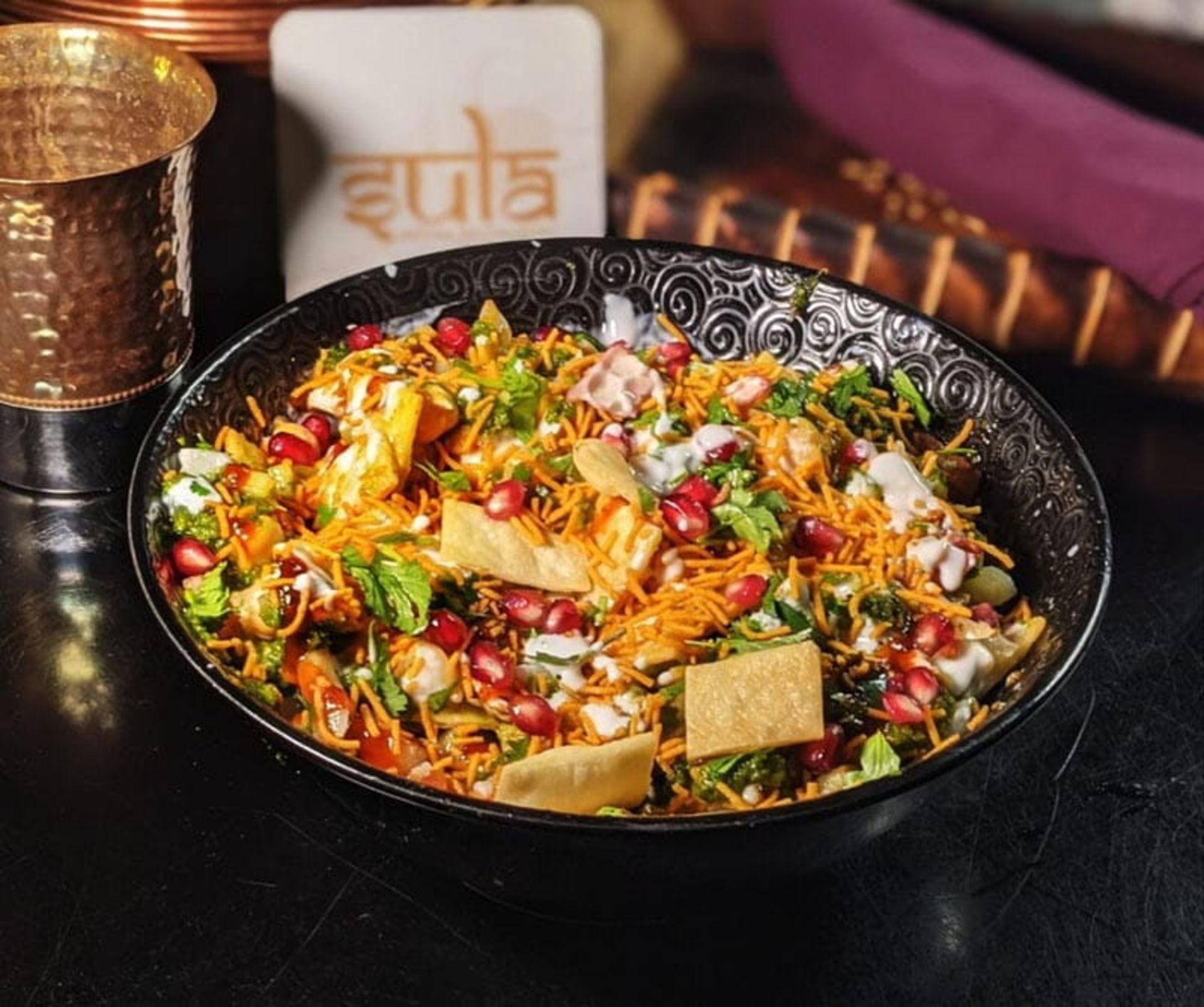 چات هندی؛ منبع عکس: sulaindianrestaurant؛ نام عکاس: نامشخص