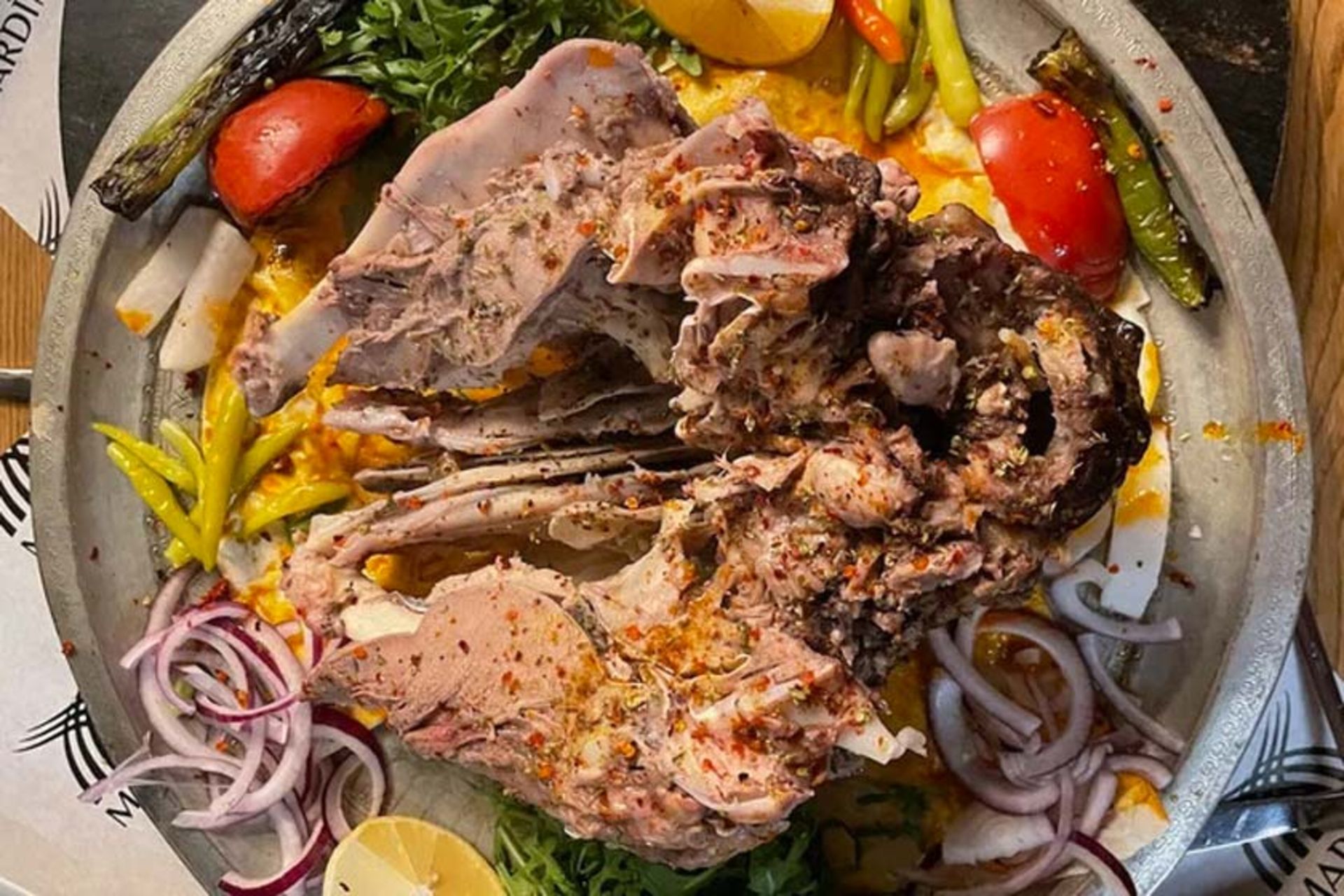 کله پاچه در استانبول؛ منبع عکس: وب سایت tastingtable.com؛ عکاس: Crawford Smith