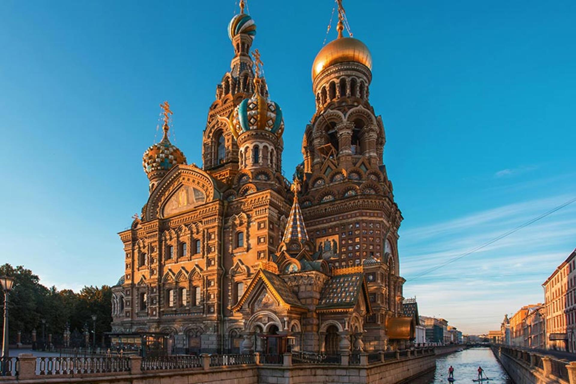 کلیسای ناجی در خون سنت پترزبورگ؛ منبع عکس: musement.com؛ عکاس: نامشخص