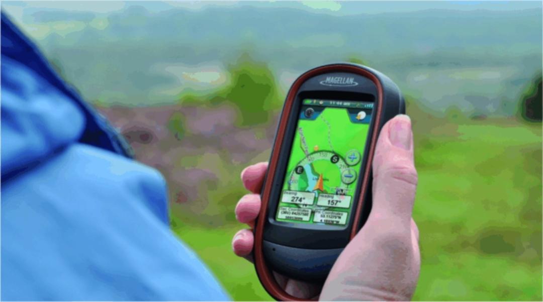 دستگاه GPS برای  جهت یابی؛ منبع عکس: سایت shiraztaci.ir. عکاس: نامشخص
