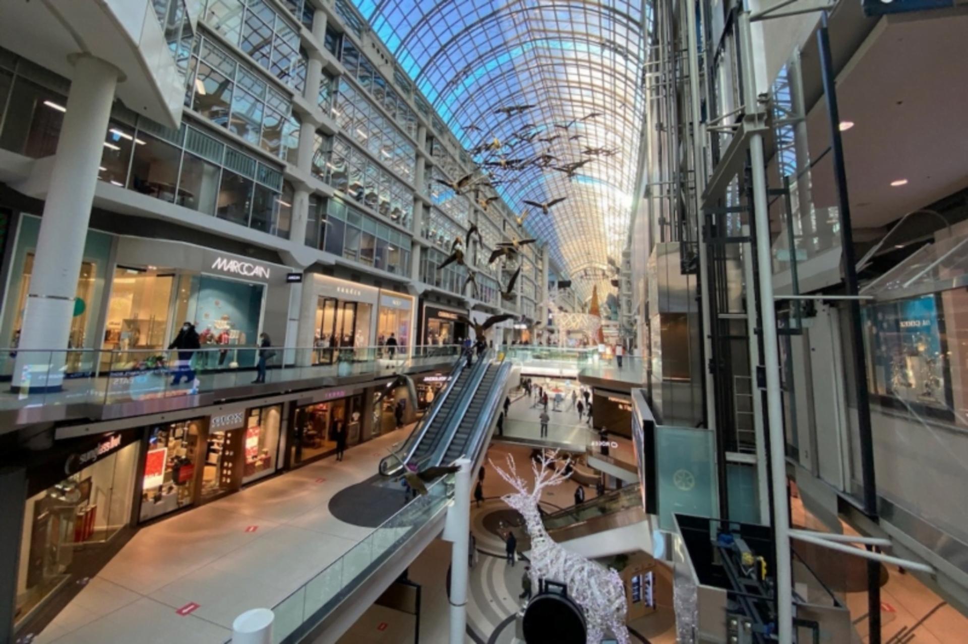 مرکز خرید ایتون تورنتو؛ منبع عکس: سایت retail-insider.com. عکاس: نامشخص