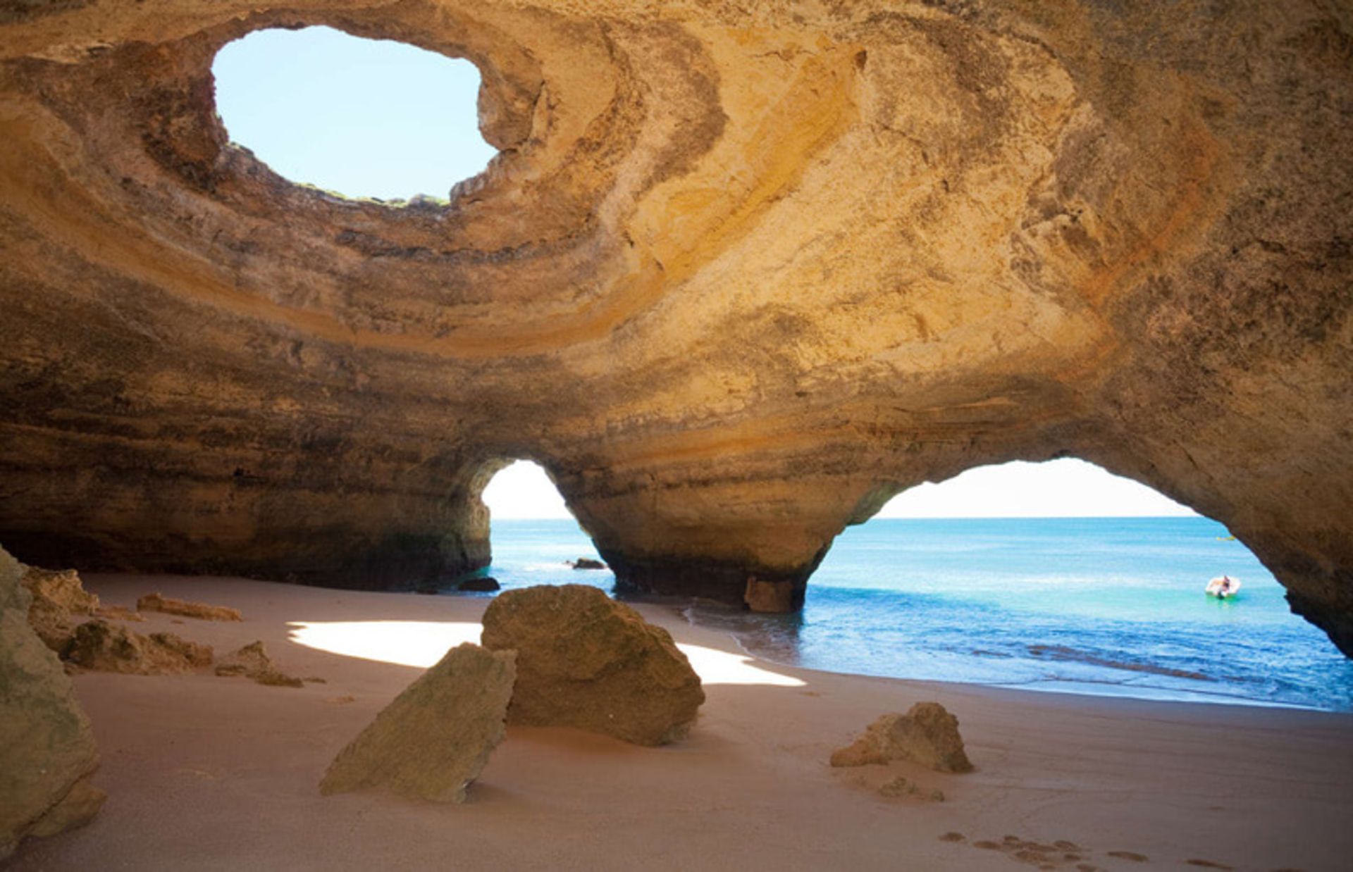 غارهای آلگاروه (Algarve Caves) در پرتغال
