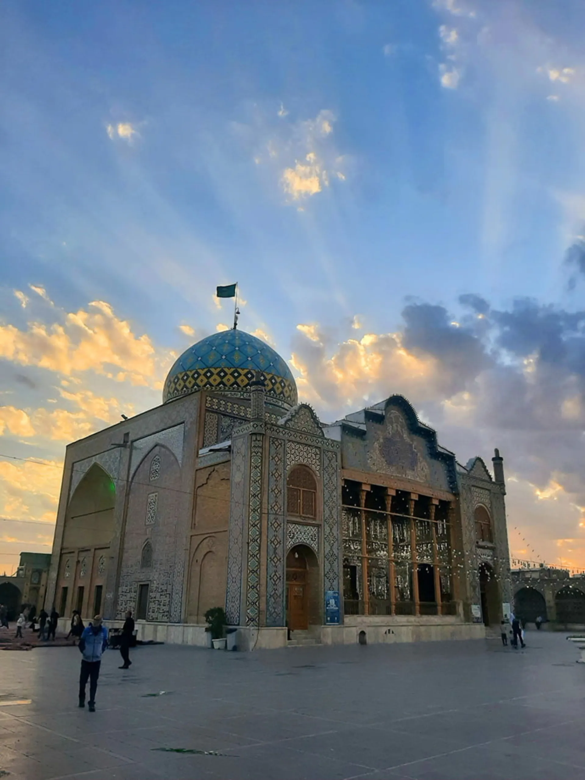 مقبره امامزاده شاهزاده حسین قزوین