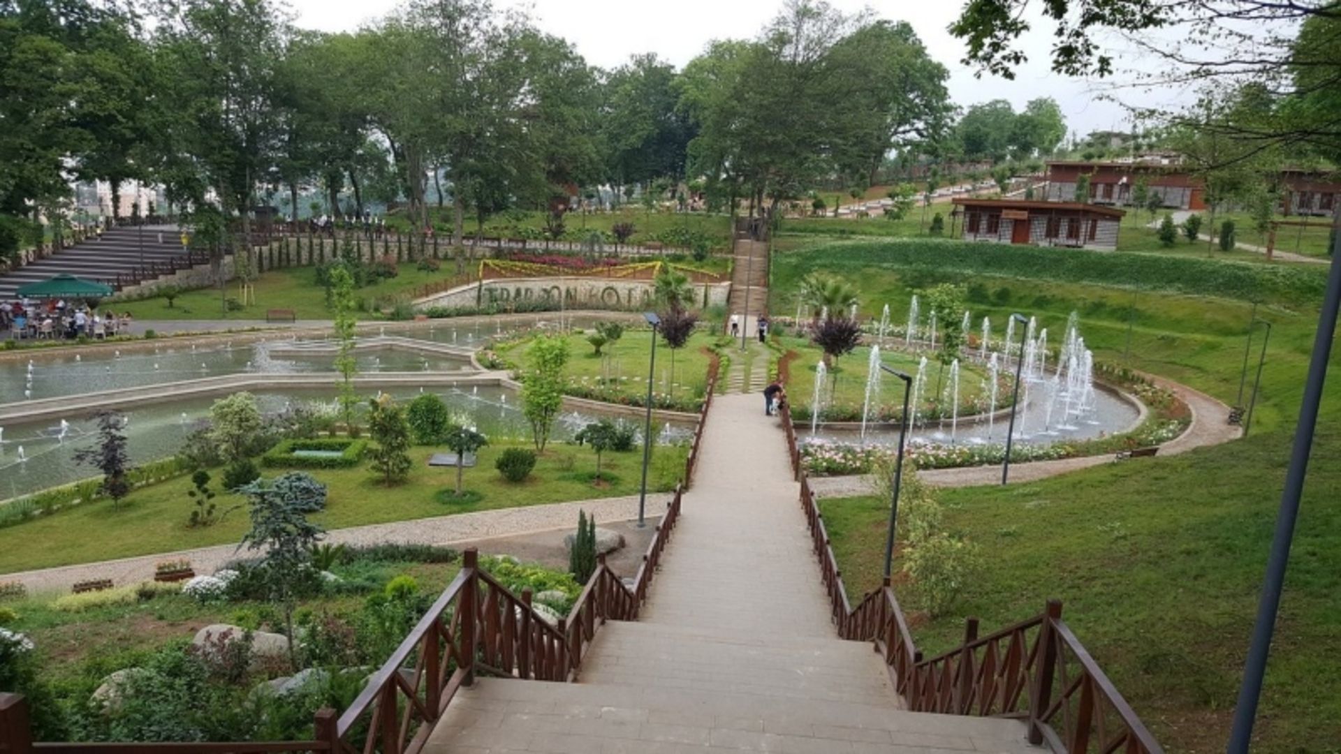 پارک بوزتپه؛ منبع عکس: سایت tripadvisor.co.uk. عکاس: نامشخص