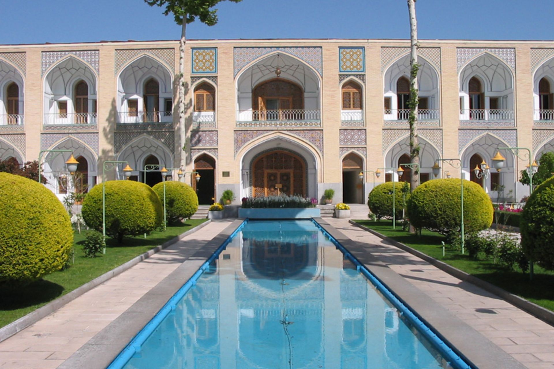 حیاط هتل شاه عباسی اصفهان.  عکاس: Koohkan