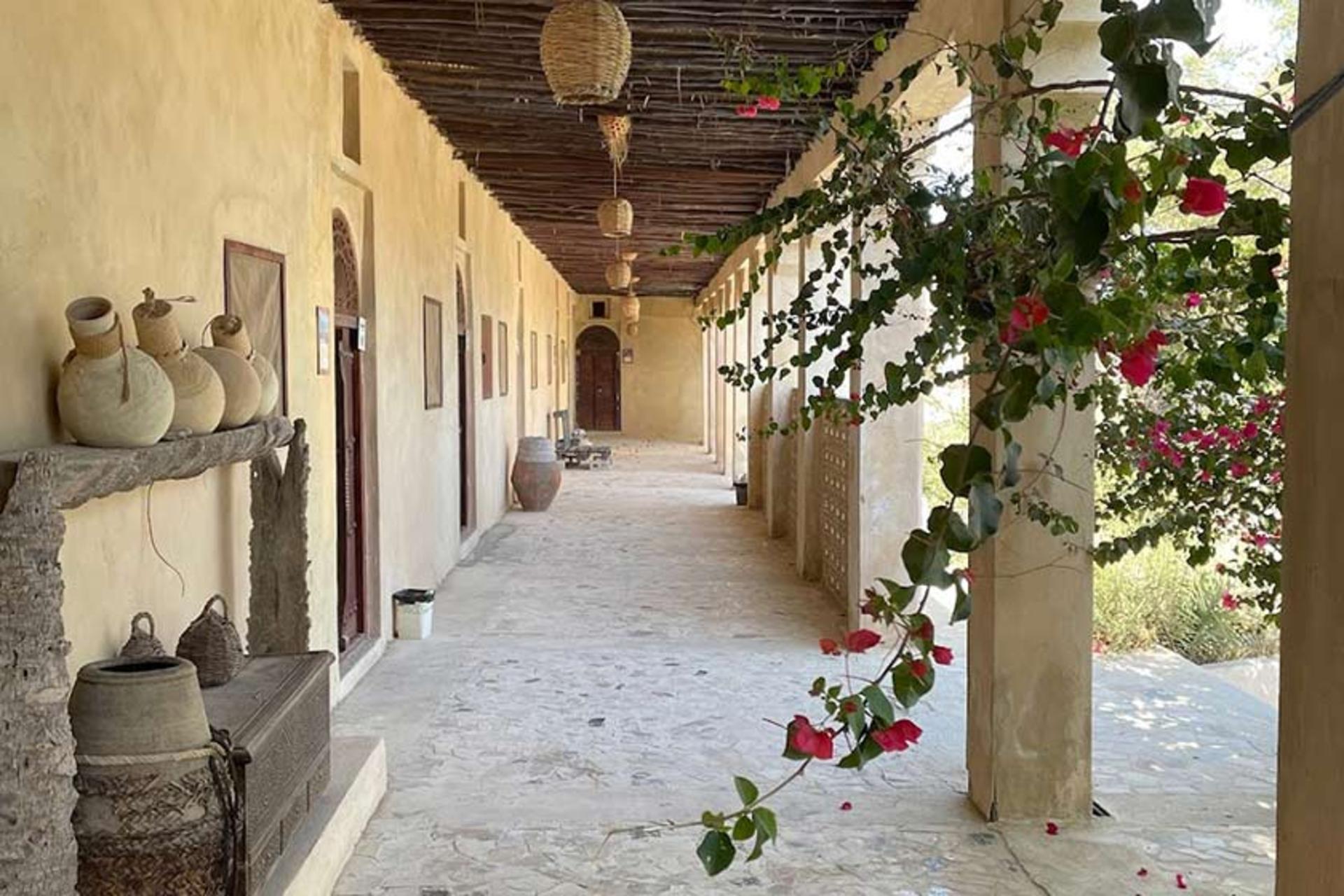 معماری اقامتگاه بومگردی خانه دوست قشم، منبع عکس: گوگل مپ، عکاس: امیر شکری